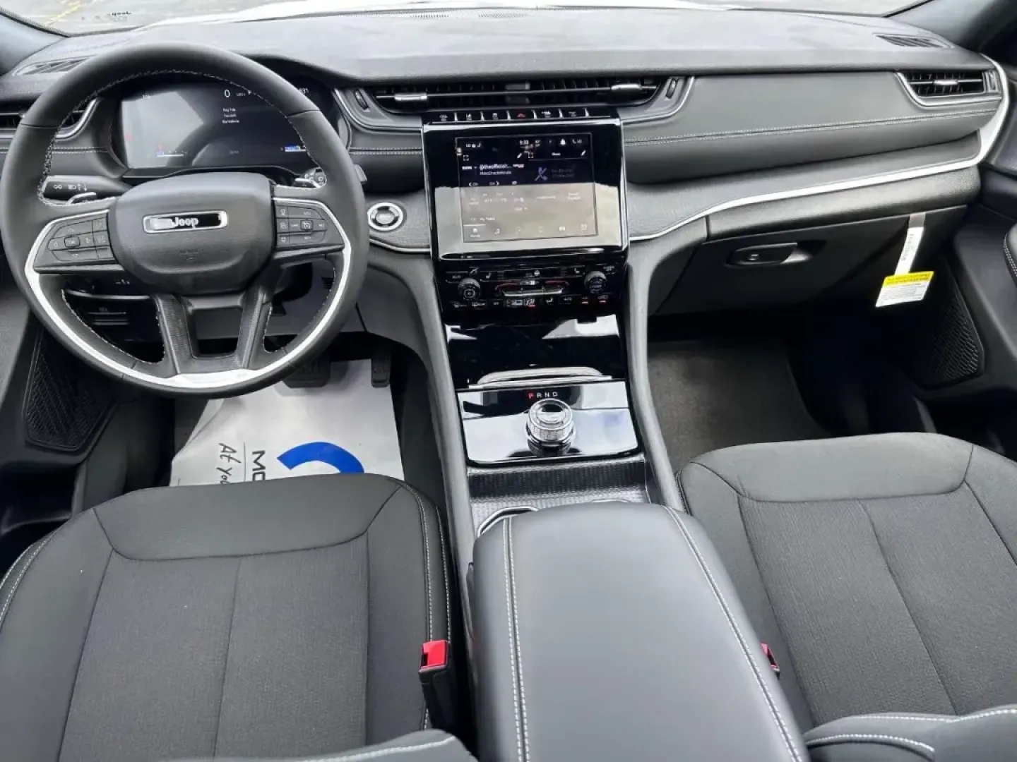 2025 /Global Black Leather Jeep Grand Cherokee Laredo (1C4RJKAGXS8) with an 3.6L V6 24V VVT UPG I engine, Automatic transmission, located at 970 Woodlawn Dr., Farmington, MO, 63640, (573) 431-7800, 37.825642, -90.468674 - **Discover Adventure and Comfort with the 2025 Jeep Grand Cherokee L at Pettus CDJR Farmington!**<br /> <br /> Are you in search of a vehicle that seamlessly blends adventure with everyday comfort? Look no further than the **2025 Jeep Grand Cherokee L**, the perfect SUV for families, adventure seeke - Photo#13