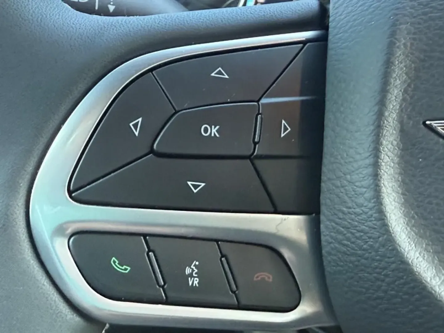 2025 /Black Leather Chrysler Pacifica Select (2C4RC1BG1SR) with an 3.6L V6 24V VVT UPG I engine, Automatic transmission, located at 970 Woodlawn Dr., Farmington, MO, 63640, (573) 431-7800, 37.825642, -90.468674 - **Explore Family Adventures in the 2025 Chrysler Pacifica at Pettus CDJR Farmington!**<br /> <br /> Are you ready to elevate your family outings and weekend getaways? Look no further than the stunning 2025 Chrysler Pacifica, the perfect minivan designed to cater to all your family's needs. With its - Photo#8