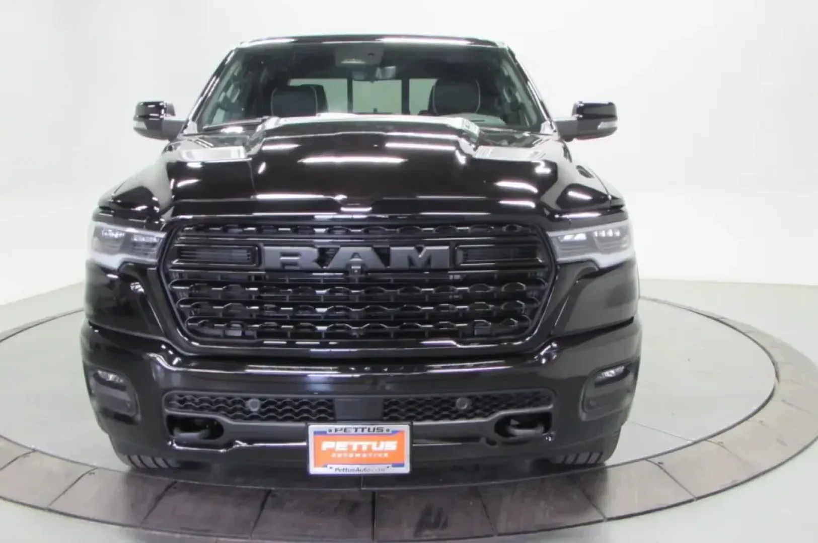 2025 /Black Leather Ram 1500 Limited (1C6SRFHP5SN) with an Other engine, Automatic transmission, located at 12830 Highway 21, De Soto, MO, 63020, (636) 337-7777, 38.153099, -90.573624 - **Discover the Ultimate Adventure with the 2025 Ram 1500 Limited Perfect for All Your Lifestyle Needs!**<br /> <br /> Are you ready to upgrade your driving experience? Whether you're a weekend warrior seeking off-road adventures, a busy parent needing a reliable family truck, or a professional who - Photo#1
