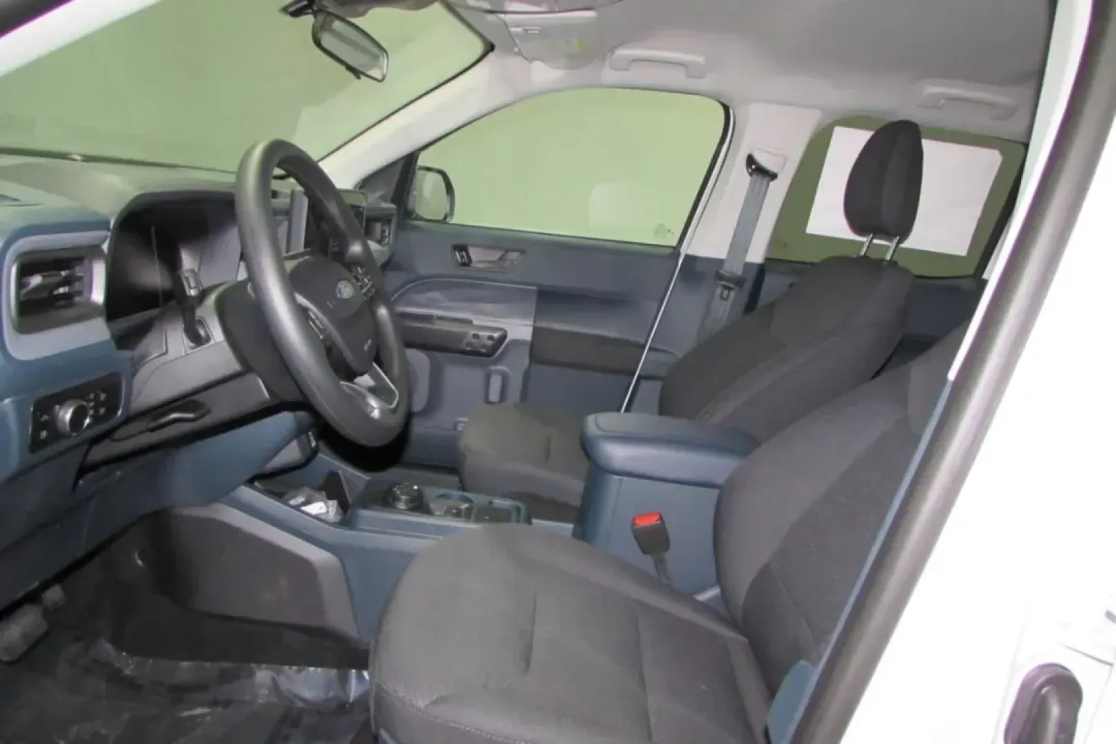 2025 /Black Onyx/Dark Slate Cloth Ford Maverick XL (3FTTW8A31SR) with an 2.5L Hybrid engine, Automatic transmission, located at 12836 Highway 21, De Soto, MO, 63020, (636) 337-7777, 38.151867, -90.575615 - **Discover Your Next Adventure with the 2025 Ford Maverick XL at Pettus Ford De Soto!** <br /> <br /> Are you on the hunt for a versatile truck that perfectly balances efficiency with style? Look no further than the stunning 2025 Ford Maverick XL available at Pettus Ford De Soto. Whether you're comm - Photo#10