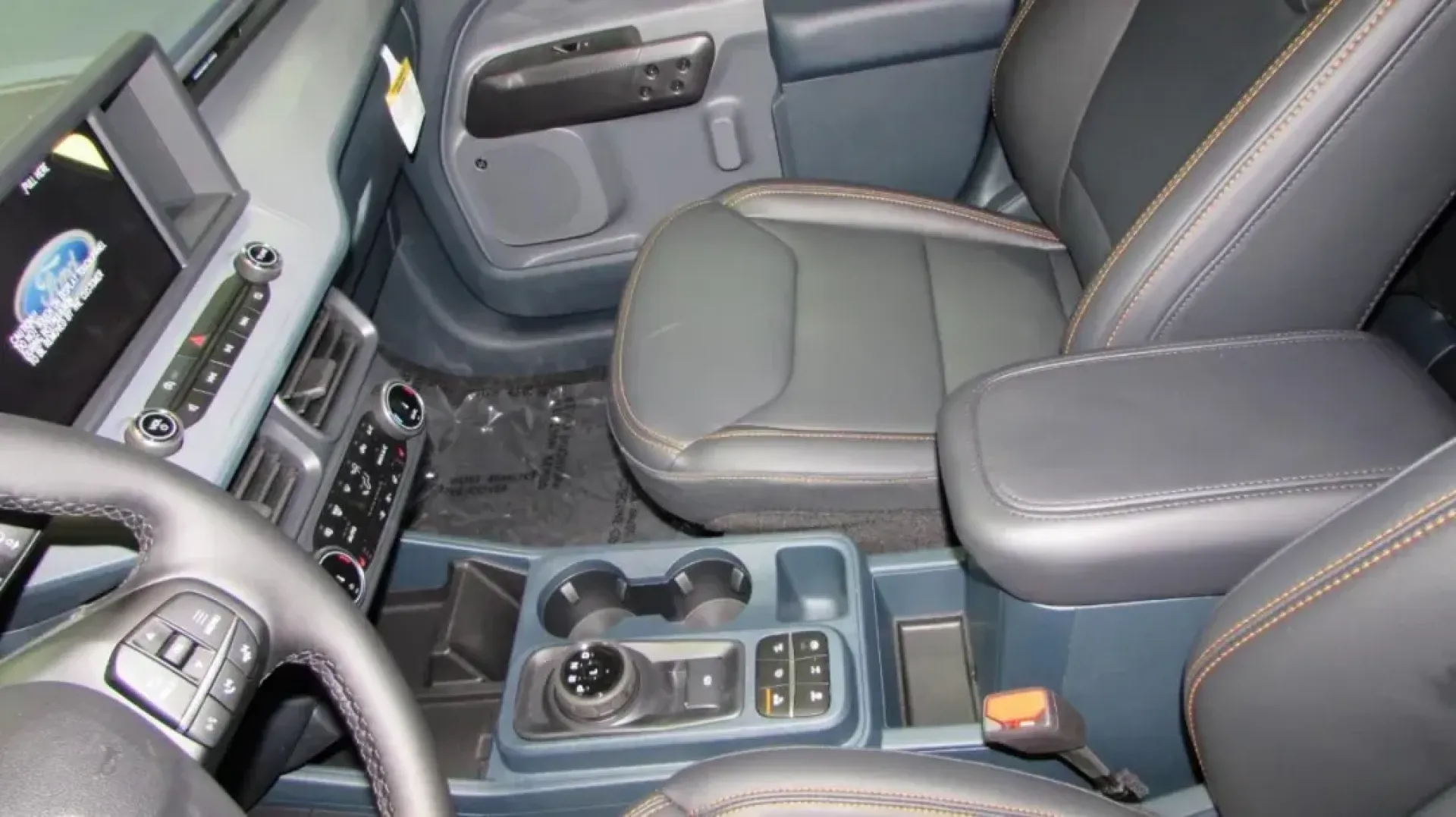 2024 Ford Maverick Lariat (3FTTW8R99RR) with an 2.0L EcoBoost engine, Automatic transmission, located at 12836 Highway 21, De Soto, MO, 63020, (636) 337-7777, 38.151867, -90.575615 - **Experience Adventure with the 2024 Ford Maverick Lariat: Your Perfect Partner for Life in De Soto!**<br /> <br /> Are you ready to elevate your daily routine? Whether you're commuting to work, embarking on weekend getaways, or tackling family errands, the 2024 Ford Maverick Lariat is designed to m - Photo#12