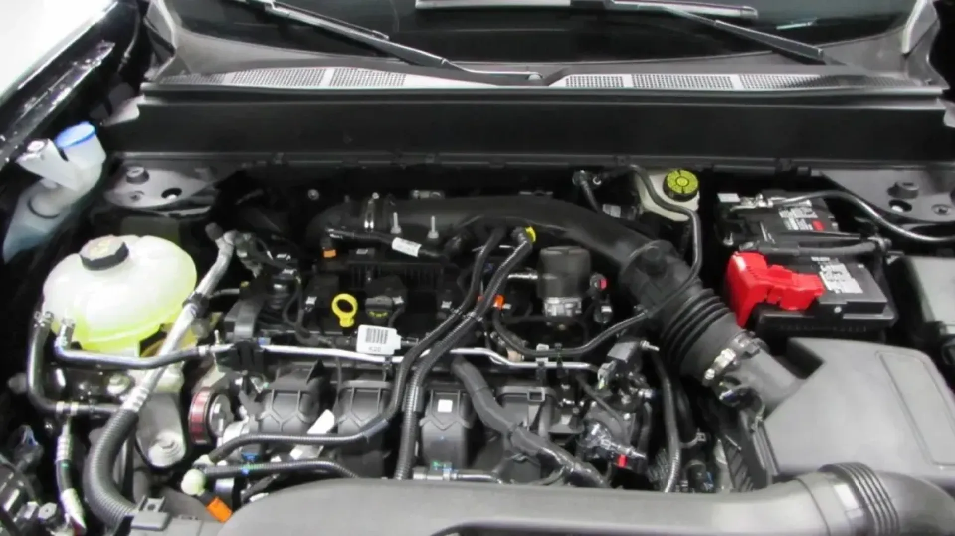 2024 Ford Maverick Lariat (3FTTW8R99RR) with an 2.0L EcoBoost engine, Automatic transmission, located at 12836 Highway 21, De Soto, MO, 63020, (636) 337-7777, 38.151867, -90.575615 - **Experience Adventure with the 2024 Ford Maverick Lariat: Your Perfect Partner for Life in De Soto!**<br /> <br /> Are you ready to elevate your daily routine? Whether you're commuting to work, embarking on weekend getaways, or tackling family errands, the 2024 Ford Maverick Lariat is designed to m - Photo#25