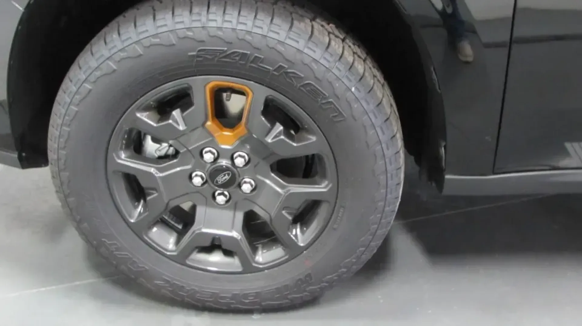 2024 Ford Maverick Lariat (3FTTW8R99RR) with an 2.0L EcoBoost engine, Automatic transmission, located at 12836 Highway 21, De Soto, MO, 63020, (636) 337-7777, 38.151867, -90.575615 - **Experience Adventure with the 2024 Ford Maverick Lariat: Your Perfect Partner for Life in De Soto!**<br /> <br /> Are you ready to elevate your daily routine? Whether you're commuting to work, embarking on weekend getaways, or tackling family errands, the 2024 Ford Maverick Lariat is designed to m - Photo#27