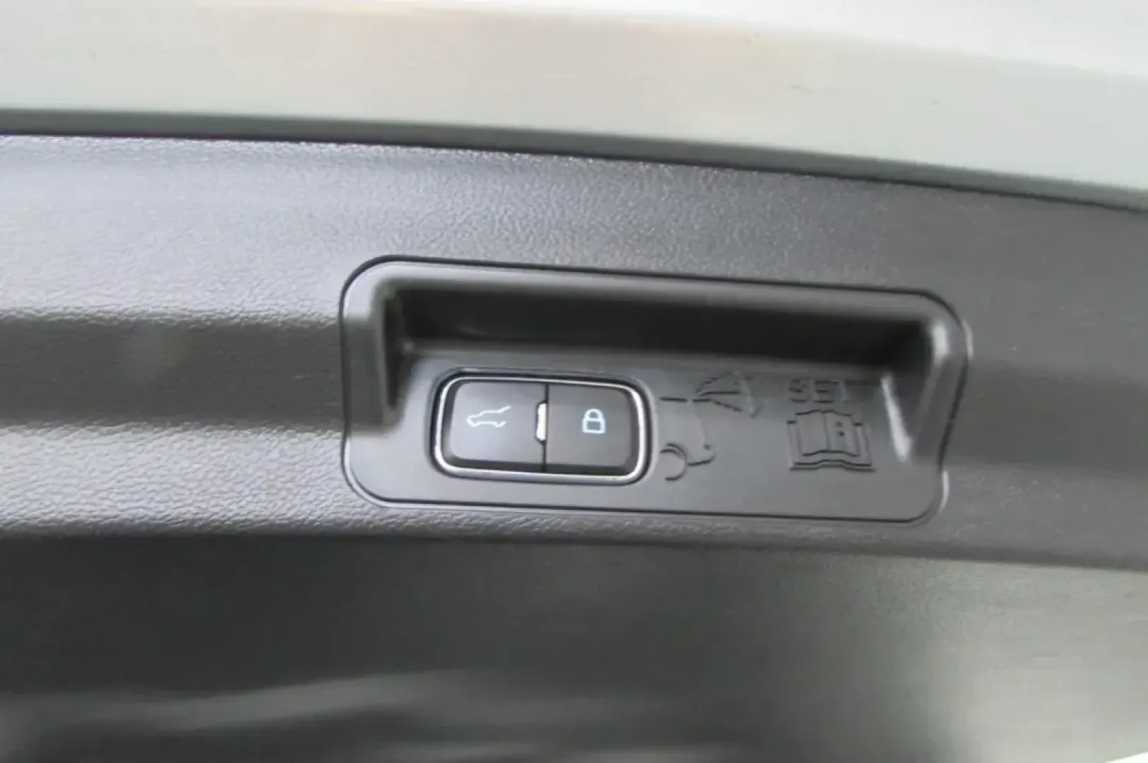 2023 /Ebony/Light Slate Leather Ford Explorer XLT (1FMSK8DH9PG) with an Other engine, Automatic transmission, located at 12830 Highway 21, De Soto, MO, 63020, (636) 337-7777, 38.153099, -90.573624 - Discover the perfect blend of comfort, style, and versatility with the 2023 Ford Explorer XLT, now available at Pettus CDJR DeSoto. Located at 12830 Highway 21, De Soto, MO 63020, our OEM dealership is committed to helping you find quality used vehicles that suit your lifestyle. Whether you're a gro - Photo#29