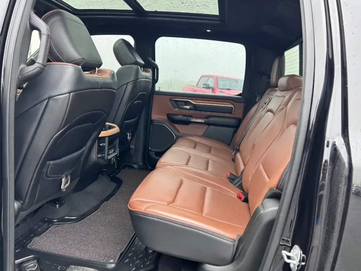 2019 /New Saddle/Black Leather Ram 1500 Laramie Longhorn (1C6SRFKT7KN) with an 5.7L engine, located at 141 Commercial Dr, Fredericktown, MO, 63645, (573) 783-6432, 37.570087, -90.320648 - **Unleash Your Adventurous Spirit with This 2019 Ram 1500 Laramie Longhorn Truck!**<br /> <br /> Are you ready to elevate your daily commutes and weekend adventures? Look no further than this stunning 2019 Ram 1500 Laramie Longhorn, perfect for those who need a reliable vehicle that does it all-whet - Photo#8