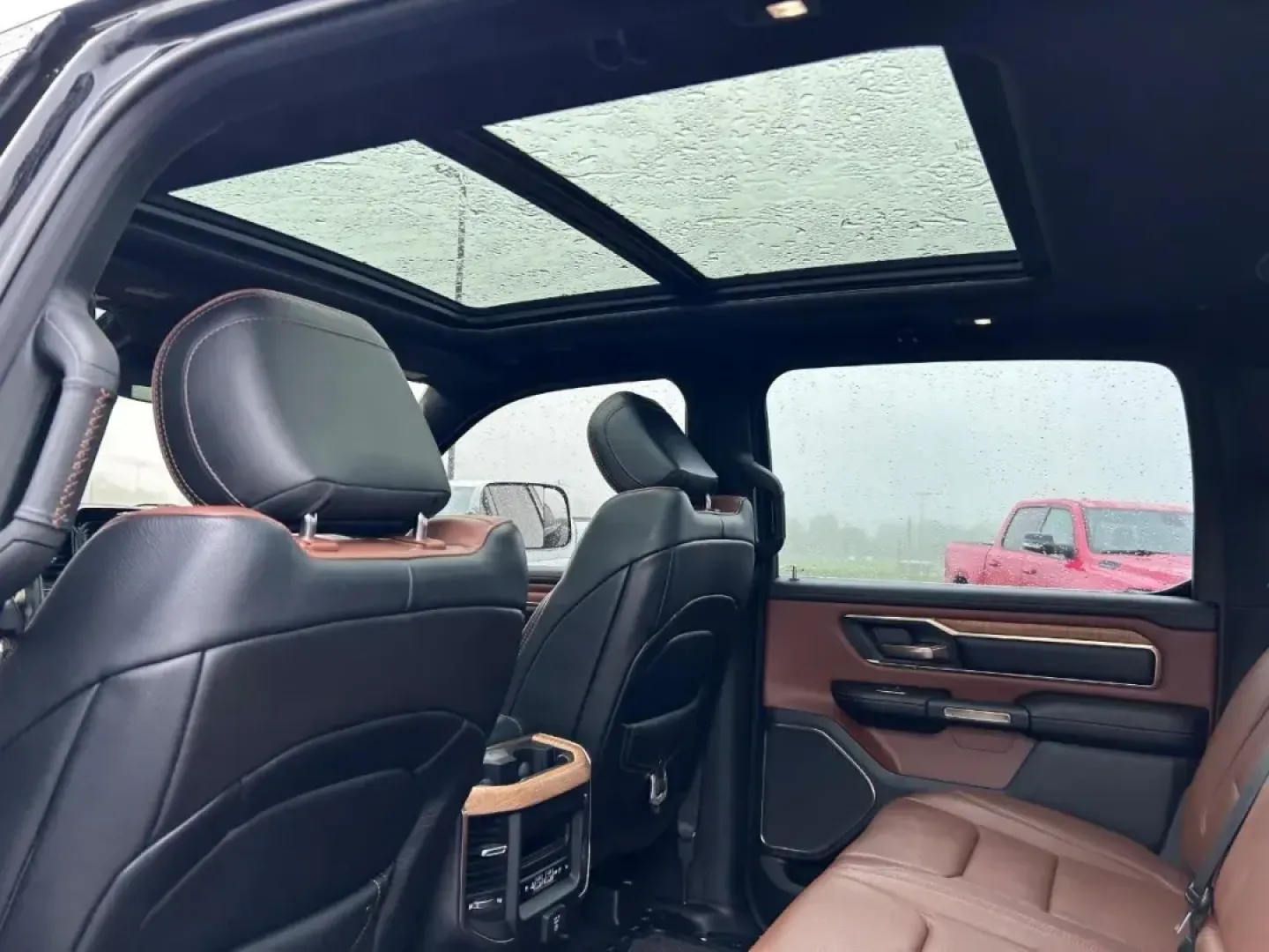 2019 /New Saddle/Black Leather Ram 1500 Laramie Longhorn (1C6SRFKT7KN) with an 5.7L engine, located at 141 Commercial Dr, Fredericktown, MO, 63645, (573) 783-6432, 37.570087, -90.320648 - **Unleash Your Adventurous Spirit with This 2019 Ram 1500 Laramie Longhorn Truck!**<br /> <br /> Are you ready to elevate your daily commutes and weekend adventures? Look no further than this stunning 2019 Ram 1500 Laramie Longhorn, perfect for those who need a reliable vehicle that does it all-whet - Photo#9