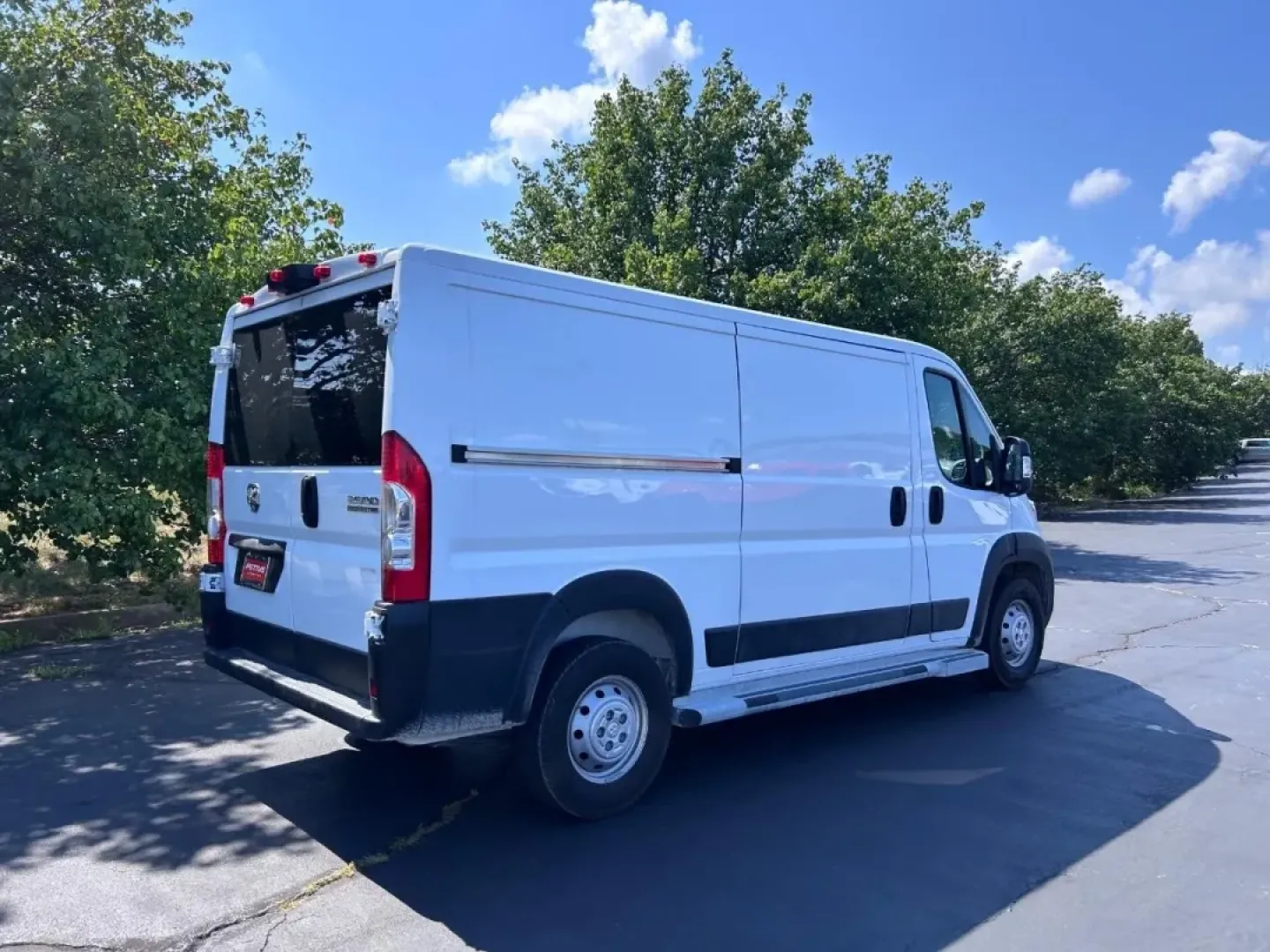 2023 /Black Cloth Ram ProMaster 2500 Base 136 WB (3C6LRVVG6PE) with an 3.6L V6 24V VVT engine, Automatic transmission, located at 970 Woodlawn Dr., Farmington, MO, 63640, (573) 431-7800, 37.825642, -90.468674 - **Explore Adventure and Utility with the 2023 Ram ProMaster 2500**<br /> <br /> Are you ready to elevate your business or embark on exciting adventures? The 2023 Ram ProMaster 2500 is the vehicle you need. With its spacious design and impressive capability, this full-size van is perfect for tradespe - Photo#2