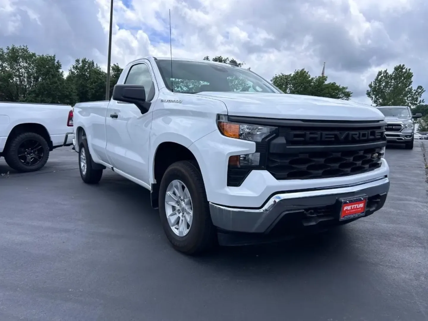 2024 /Jet Black Cloth Chevrolet Silverado 1500 WT (3GCNAAED3RG) with an 5.3L engine, located at 970 Woodlawn Dr., Farmington, MO, 63640, (573) 431-7800, 37.825642, -90.468674 - **Discover Your Next Adventure with This 2024 Chevrolet Silverado 1500 WT at Pettus CDJR Farmington!**<br /> <br /> Are you ready to elevate your lifestyle with a reliable truck that can handle anything from family road trips to weekend adventures? Look no further than this stunning 2024 Chevrolet S - Photo#0