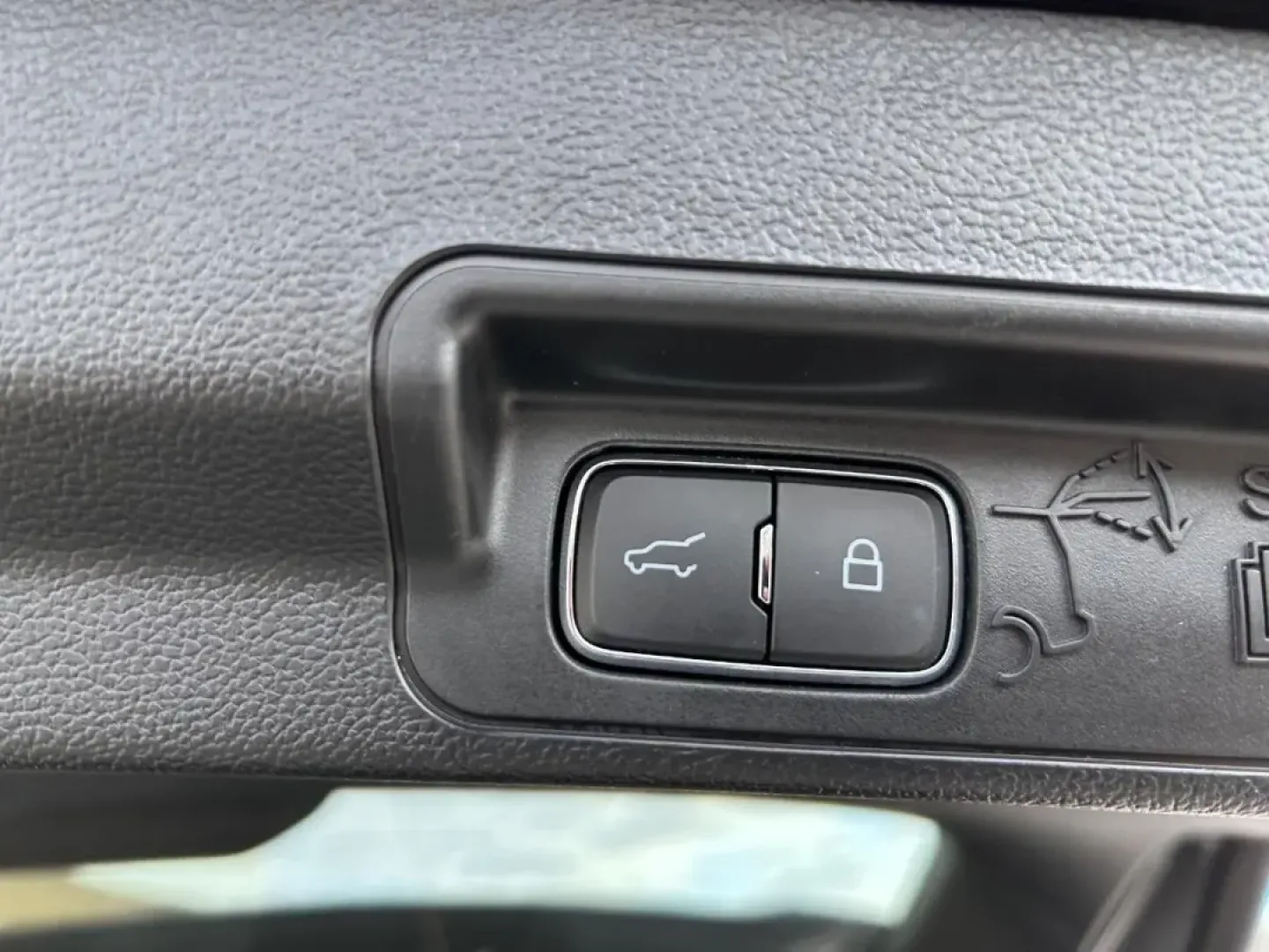2023 /Ebony Leather Ford Explorer XLT (1FMSK8DH6PG) with an 2.3L EcoBoost I-4 engine, Automatic transmission, located at 141 Commercial Dr, Fredericktown, MO, 63645, (573) 783-6432, 37.570087, -90.320648 - Are you ready to elevate your family adventures or weekend getaways? Look no further than this stunning 2023 Ford Explorer XLT, available now at Pettus Ford Fredericktown. Located at 141 Commercial Drive in Fredericktown, MO, our OEM dealership offers a diverse selection of quality used vehicles tha - Photo#4