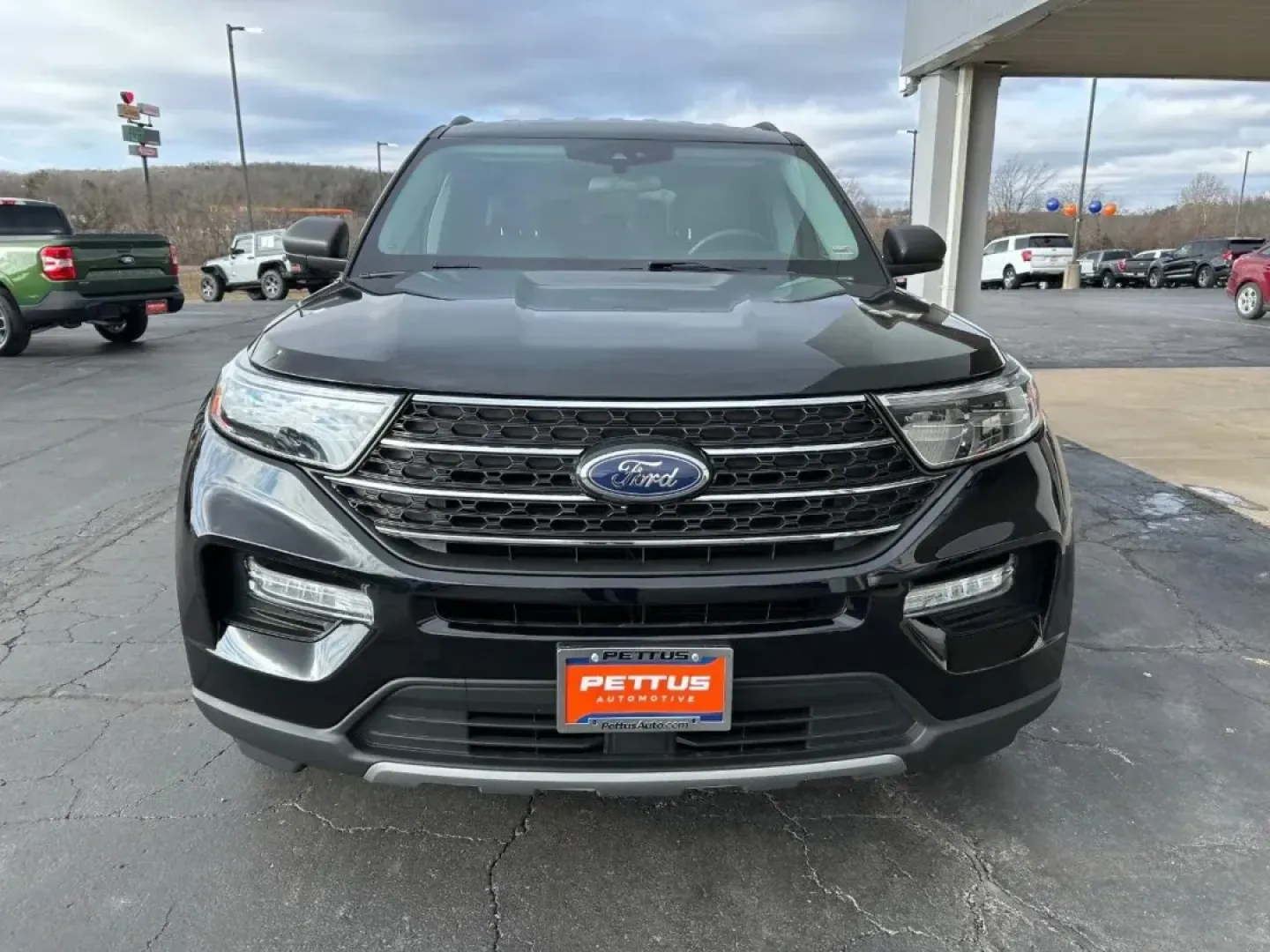 2023 /Ebony Leather Ford Explorer XLT (1FMSK8DH6PG) with an 2.3L EcoBoost I-4 engine, Automatic transmission, located at 141 Commercial Dr, Fredericktown, MO, 63645, (573) 783-6432, 37.570087, -90.320648 - Are you ready to elevate your family adventures or weekend getaways? Look no further than this stunning 2023 Ford Explorer XLT, available now at Pettus Ford Fredericktown. Located at 141 Commercial Drive in Fredericktown, MO, our OEM dealership offers a diverse selection of quality used vehicles tha - Photo#7