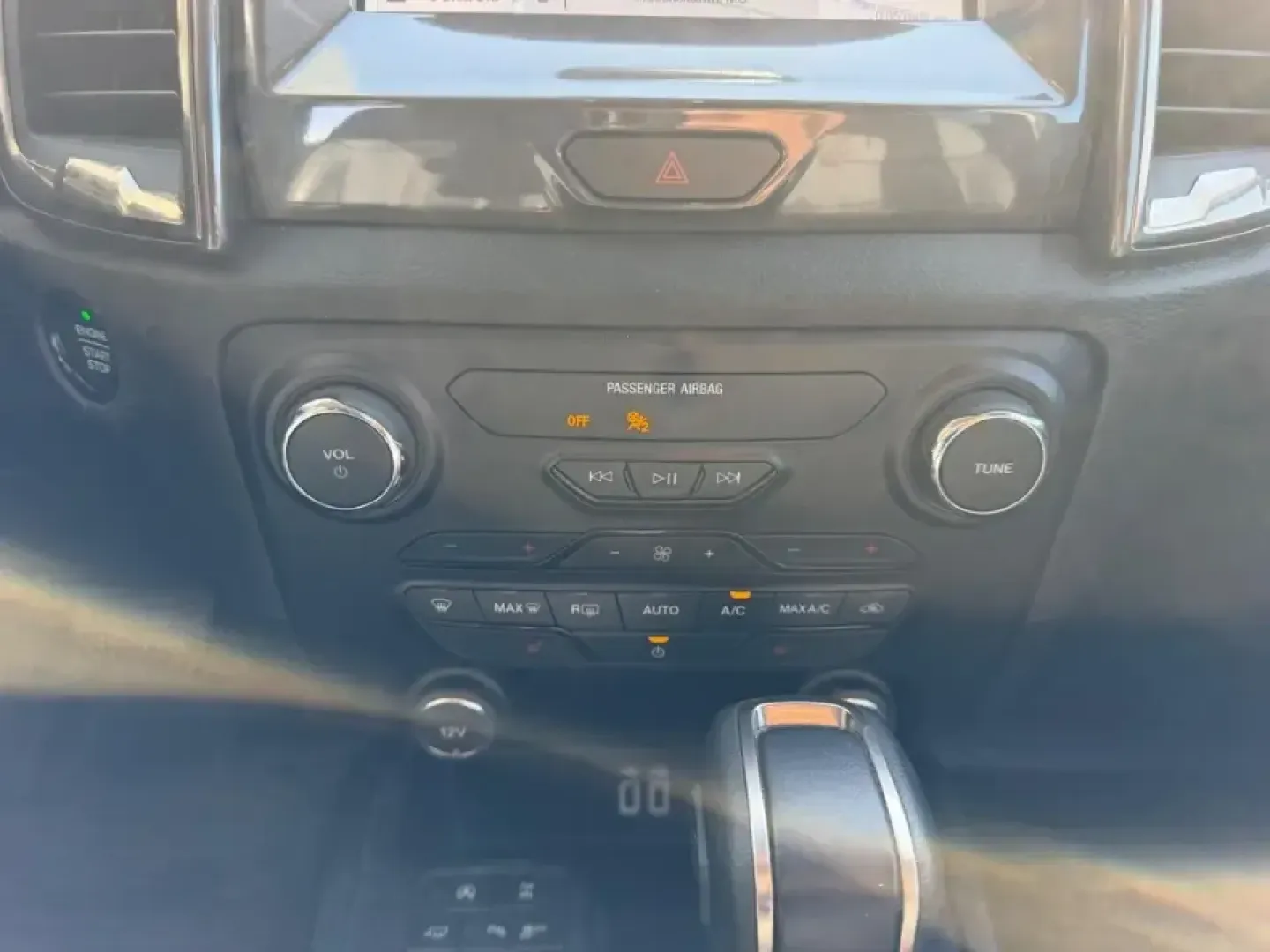 2019 /Ebony Leather Ford Ranger Lariat (1FTER4FH5KL) with an 2.3L EcoBoost engine, Automatic transmission, located at 141 Commercial Dr, Fredericktown, MO, 63645, (573) 783-6432, 37.570087, -90.320648 - Need a truck that can handle weekday commutes across Fredericktown and still be ready for a loaded-up weekend at Castor River Shut-Ins or a run down US-67? This 2019 Ford Ranger XL SuperCrew 4WD is built for real-life Missouri driving-room for friends or family, confidence in changing weather, and t - Photo#14
