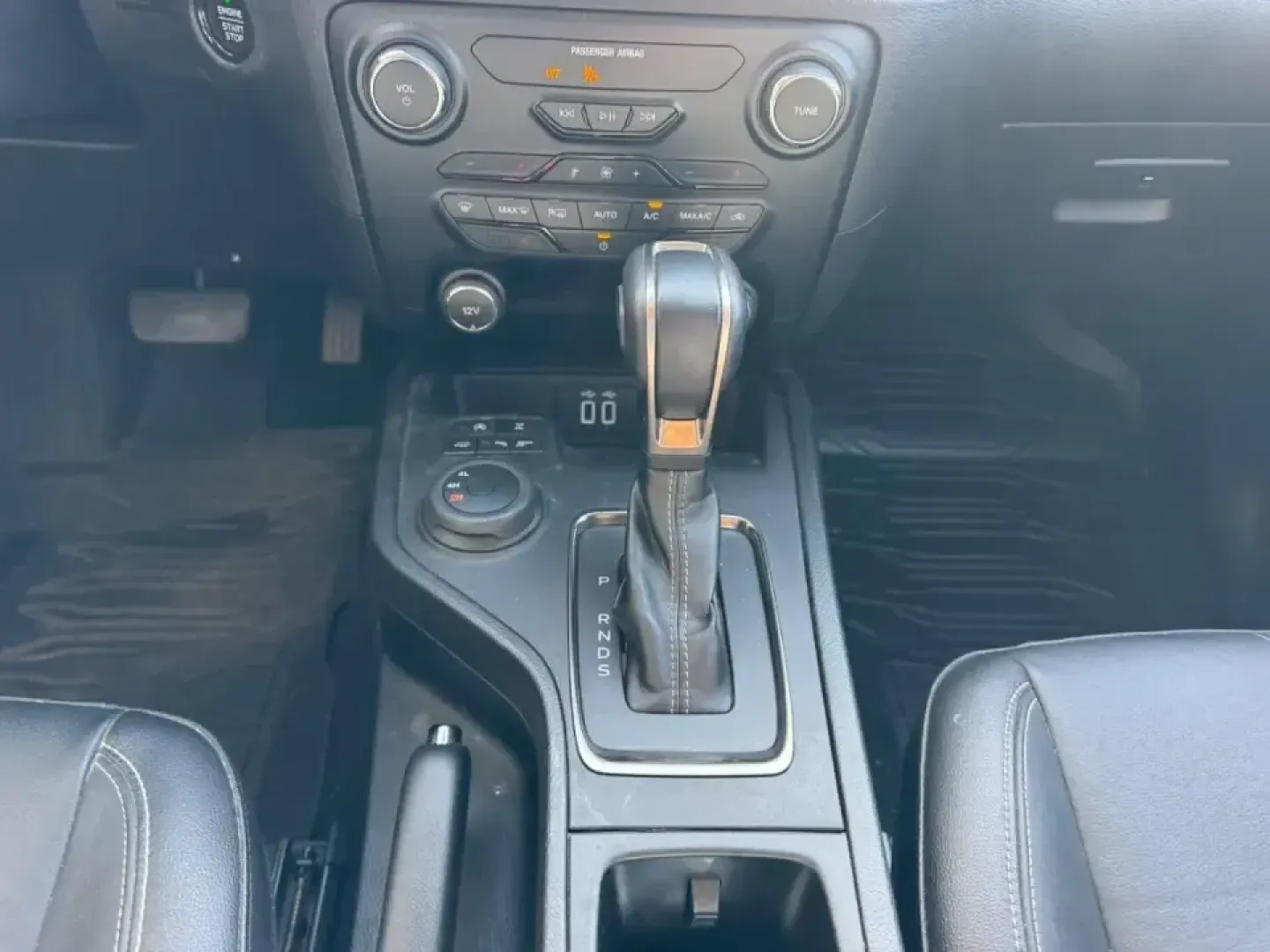 2019 /Ebony Leather Ford Ranger Lariat (1FTER4FH5KL) with an 2.3L EcoBoost engine, Automatic transmission, located at 141 Commercial Dr, Fredericktown, MO, 63645, (573) 783-6432, 37.570087, -90.320648 - Need a truck that can handle weekday commutes across Fredericktown and still be ready for a loaded-up weekend at Castor River Shut-Ins or a run down US-67? This 2019 Ford Ranger XL SuperCrew 4WD is built for real-life Missouri driving-room for friends or family, confidence in changing weather, and t - Photo#15