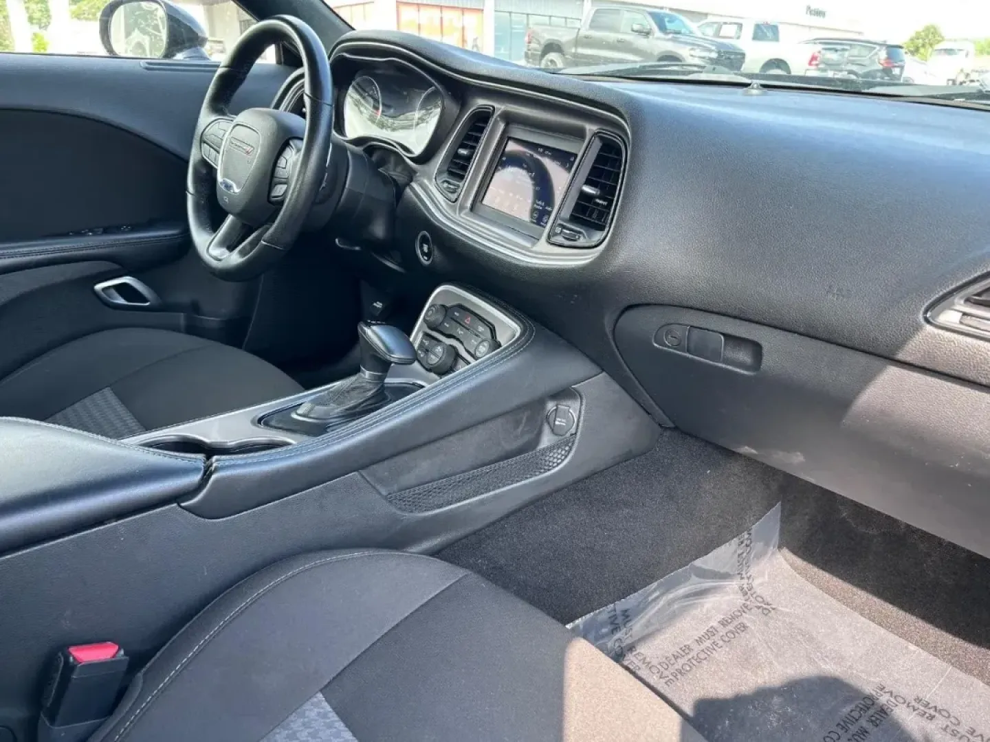 2022 /Black Cloth Dodge Challenger GT (2C3CDZJG8NH) with an 3.6L V6 24V VVT engine, Automatic transmission, located at 970 Woodlawn Dr., Farmington, MO, 63640, (573) 431-7800, 37.825642, -90.468674 - Unleash your inner road warrior with the exhilarating 2022 Dodge Challenger GT, perfect for those who crave a thrilling driving experience without compromising on comfort and technology. Whether you're commuting to work, planning a weekend adventure, or simply looking for a stylish daily driver, thi - Photo#9