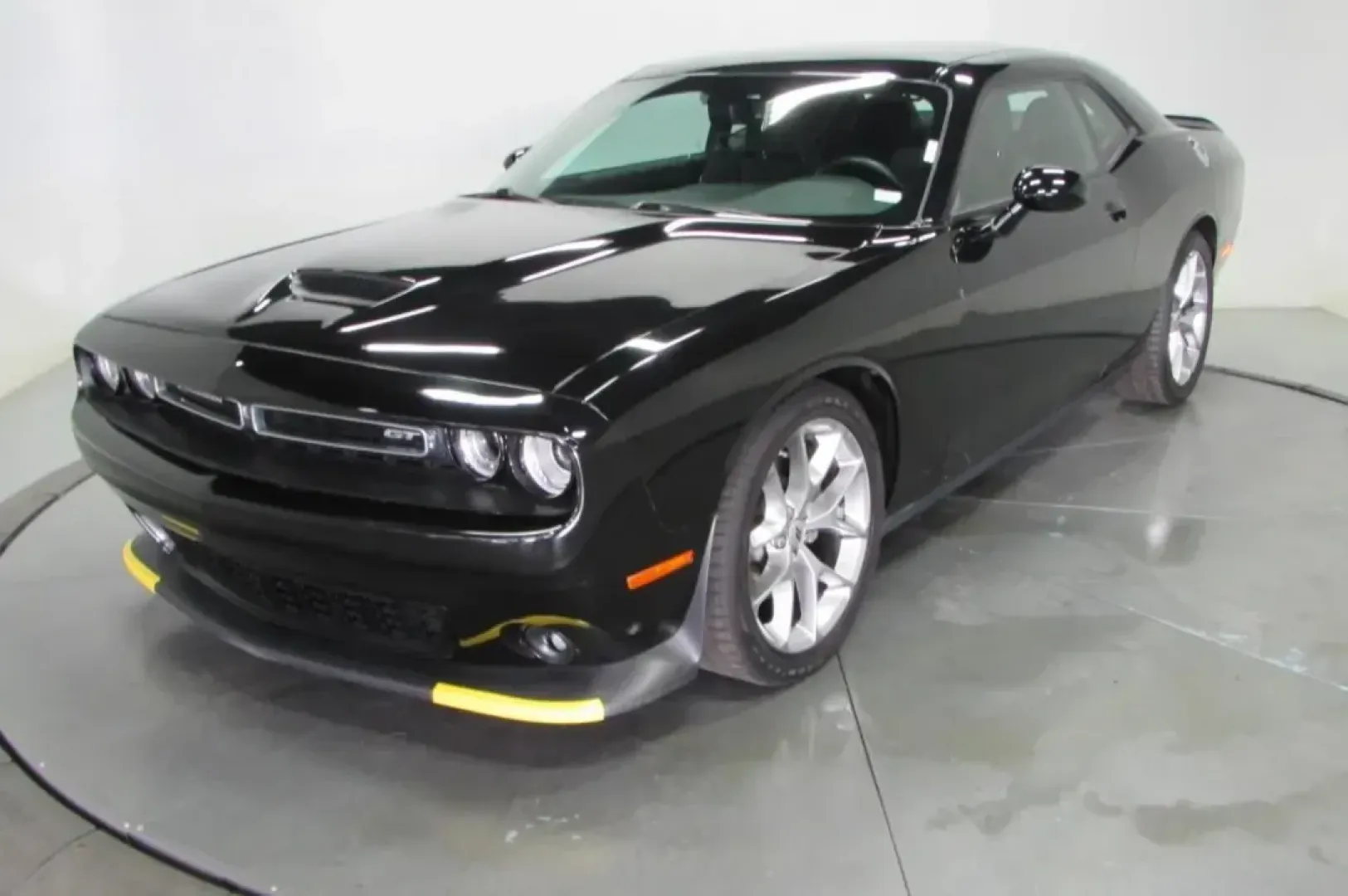 2022 /Black Leather Dodge Challenger GT (2C3CDZJG8NH) with an Other engine, Automatic transmission, located at 12830 Highway 21, De Soto, MO, 63020, (636) 337-7777, 38.153099, -90.573624 - Unleash your inner road warrior with the exhilarating 2022 Dodge Challenger GT, perfect for those who crave a thrilling driving experience without compromising on comfort and technology. Whether you're commuting to work, planning a weekend adventure, or simply looking for a stylish daily driver, thi - Photo#2
