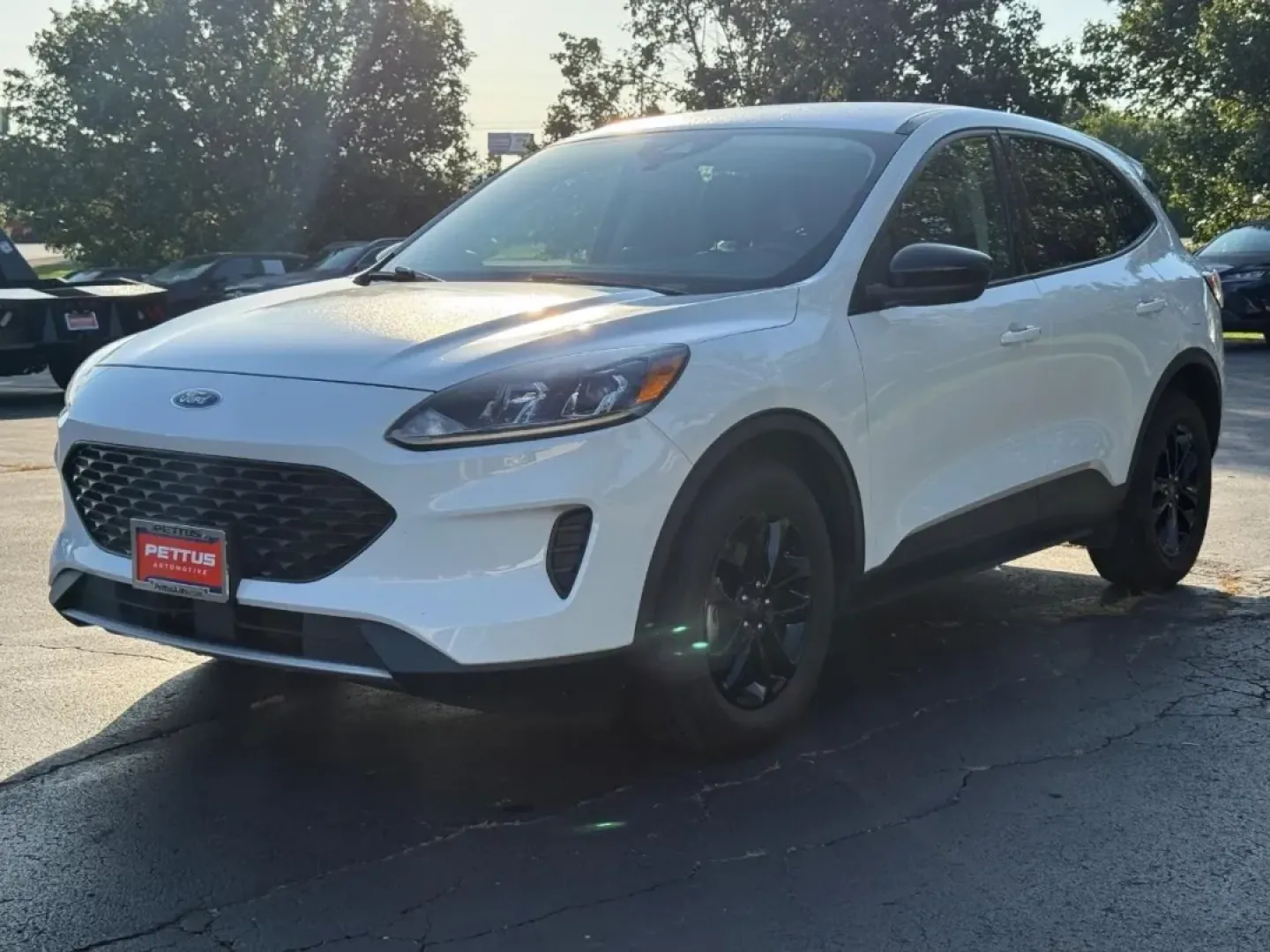2020 /Dark Earth Gray Cloth Ford Escape SE Sport Hybrid (1FMCU0BZ7LU) with an 2.5L iVCT Atkinson Cycle I-4 Hybrid engine, Automatic transmission, located at 970 Woodlawn Dr., Farmington, MO, 63640, (573) 431-7800, 37.825642, -90.468674 - **Explore the Open Roads with the 2020 Ford Escape SE Sport Hybrid Your Perfect Companion for Commuting and Weekend Adventures!**<br /> <br /> Are you searching for a vehicle that combines style, efficiency, and versatility? Look no further than this stunning 2020 Ford Escape SE Sport Hybrid, now a - Photo#8