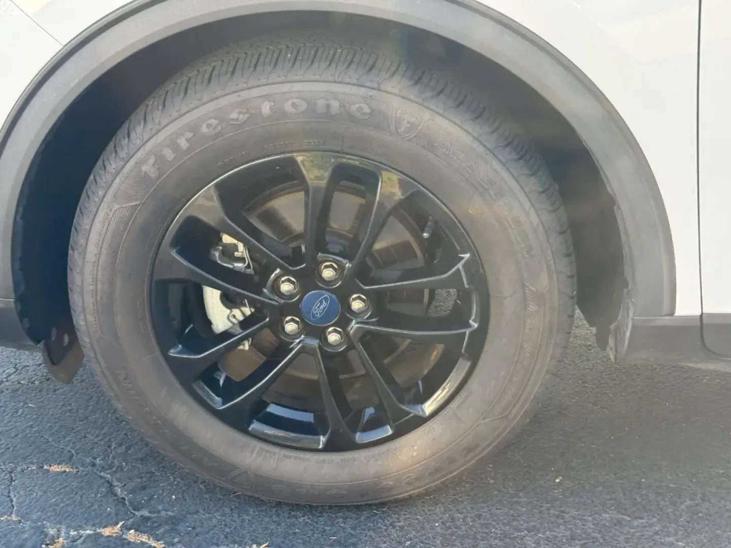 2020 /Dark Earth Gray Cloth Ford Escape SE Sport Hybrid (1FMCU0BZ7LU) with an 2.5L iVCT Atkinson Cycle I-4 Hybrid engine, Automatic transmission, located at 970 Woodlawn Dr., Farmington, MO, 63640, (573) 431-7800, 37.825642, -90.468674 - **Explore the Open Roads with the 2020 Ford Escape SE Sport Hybrid Your Perfect Companion for Commuting and Weekend Adventures!**<br /> <br /> Are you searching for a vehicle that combines style, efficiency, and versatility? Look no further than this stunning 2020 Ford Escape SE Sport Hybrid, now a - Photo#9