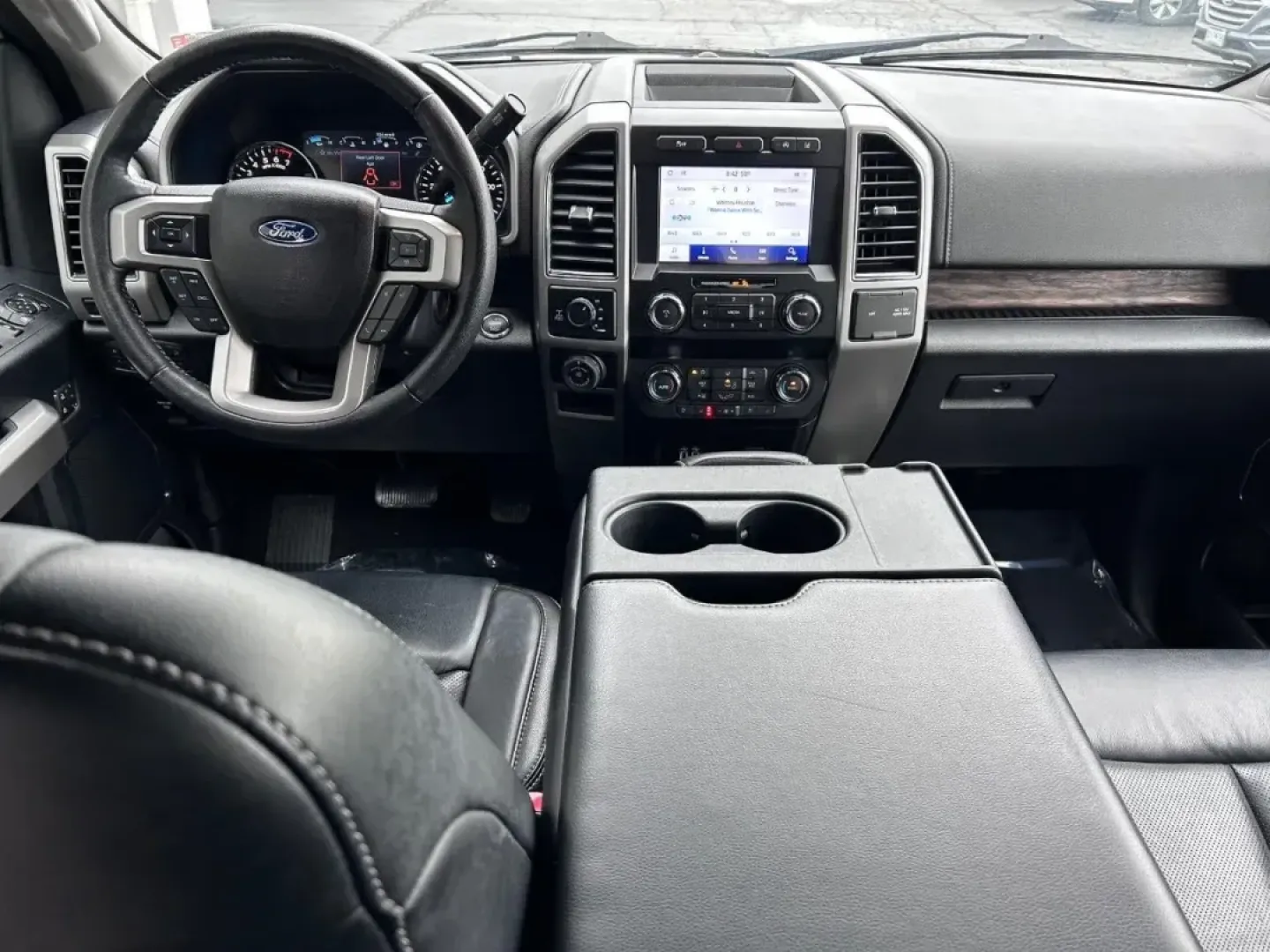 2020 /Black Leather Ford F-150 Lariat (1FTEW1E46LK) with an 3.5L V6 Turbocharged engine, located at 141 Commercial Dr, Fredericktown, MO, 63645, (573) 783-6432, 37.570087, -90.320648 - Are you ready to elevate your adventures and take on the open road with confidence? The 2020 Ford F-150 Lariat is not just a truck; it's a lifestyle choice that suits everything from weekend getaways to daily commutes. Perfect for those who demand versatility, this robust vehicle is ideal for famili - Photo#8