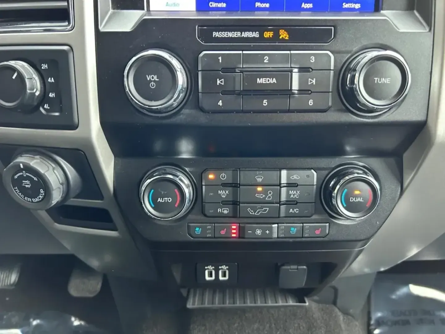 2020 /Black Leather Ford F-150 Lariat (1FTEW1E46LK) with an 3.5L V6 Turbocharged engine, located at 141 Commercial Dr, Fredericktown, MO, 63645, (573) 783-6432, 37.570087, -90.320648 - Are you ready to elevate your adventures and take on the open road with confidence? The 2020 Ford F-150 Lariat is not just a truck; it's a lifestyle choice that suits everything from weekend getaways to daily commutes. Perfect for those who demand versatility, this robust vehicle is ideal for famili - Photo#13