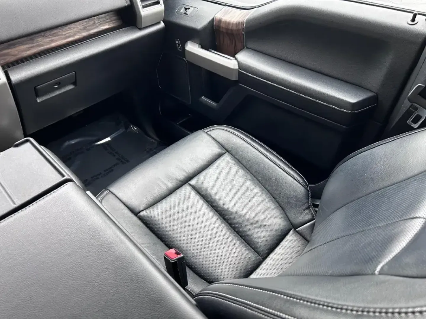 2020 /Black Leather Ford F-150 Lariat (1FTEW1E46LK) with an 3.5L V6 Turbocharged engine, located at 141 Commercial Dr, Fredericktown, MO, 63645, (573) 783-6432, 37.570087, -90.320648 - Are you ready to elevate your adventures and take on the open road with confidence? The 2020 Ford F-150 Lariat is not just a truck; it's a lifestyle choice that suits everything from weekend getaways to daily commutes. Perfect for those who demand versatility, this robust vehicle is ideal for famili - Photo#14