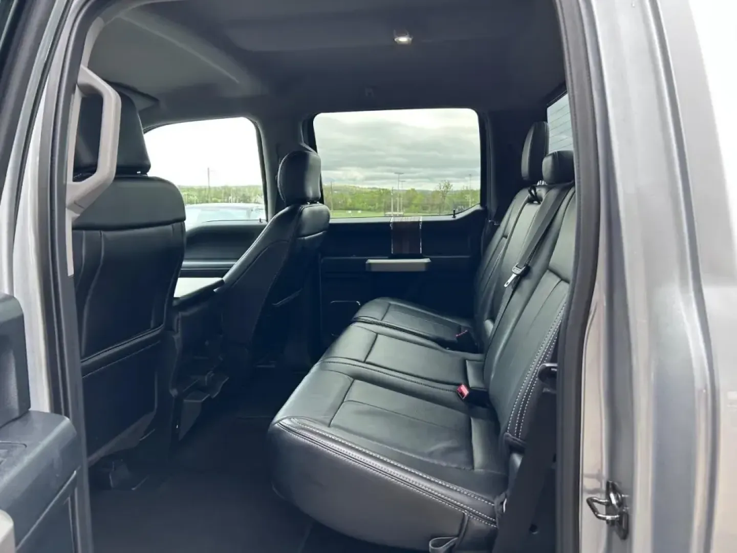 2020 /Black Leather Ford F-150 Lariat (1FTEW1E46LK) with an 3.5L V6 Turbocharged engine, located at 141 Commercial Dr, Fredericktown, MO, 63645, (573) 783-6432, 37.570087, -90.320648 - Are you ready to elevate your adventures and take on the open road with confidence? The 2020 Ford F-150 Lariat is not just a truck; it's a lifestyle choice that suits everything from weekend getaways to daily commutes. Perfect for those who demand versatility, this robust vehicle is ideal for famili - Photo#7