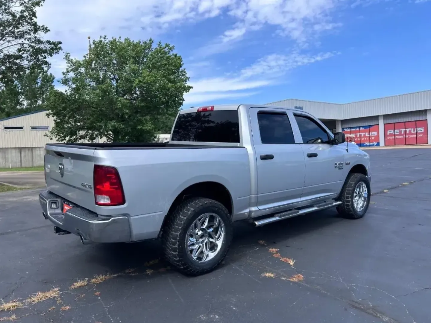2019 /Diesel Gray/Black Cloth Ram 1500 Classic Tradesman (1C6RR7KT0KS) with an 5.7L engine, located at 970 Woodlawn Dr., Farmington, MO, 63640, (573) 431-7800, 37.825642, -90.468674 - **Discover Adventure and Utility with the 2019 Ram 1500 Classic Tradesman at Pettus CDJR Farmington!** <br /> <br /> Are you ready to elevate your daily routine or weekend adventures? Look no further than the 2019 Ram 1500 Classic Tradesman, a reliable truck designed not just for work, but for life. - Photo#2