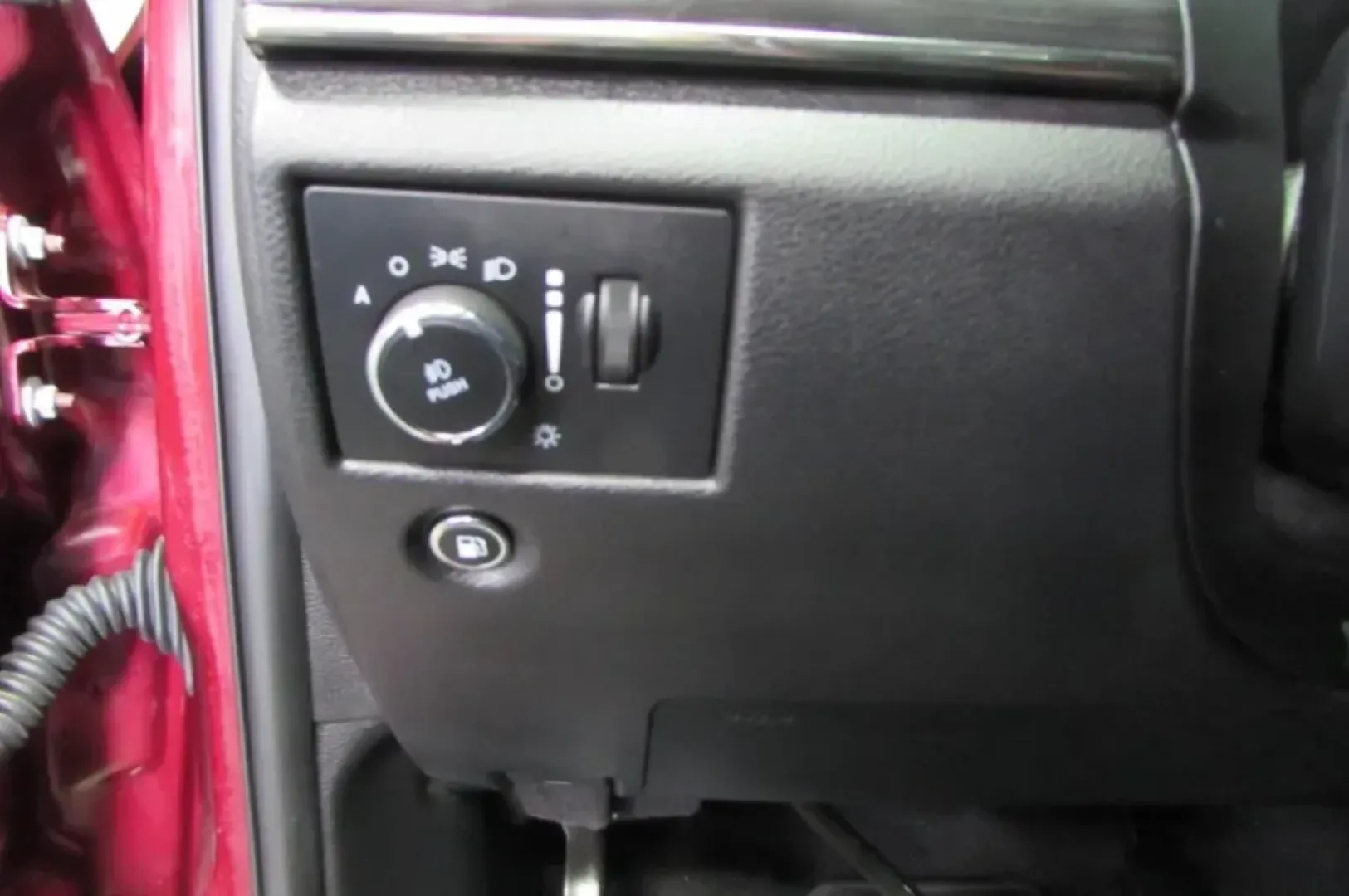 2019 /Black Leather Jeep Grand Cherokee Limited X (1C4RJFBGXKC) with an Other engine, located at 12830 Highway 21, De Soto, MO, 63020, (636) 337-7777, 38.153099, -90.573624 - **Discover the Ultimate SUV for Family Adventures: 2019 Jeep Grand Cherokee Limited X**<br /> <br /> Are you searching for a versatile, reliable, and luxurious SUV that's perfect for family outings, daily commutes, or weekend adventures? Look no further than this stunning **2019 Jeep Grand Cherokee - Photo#13