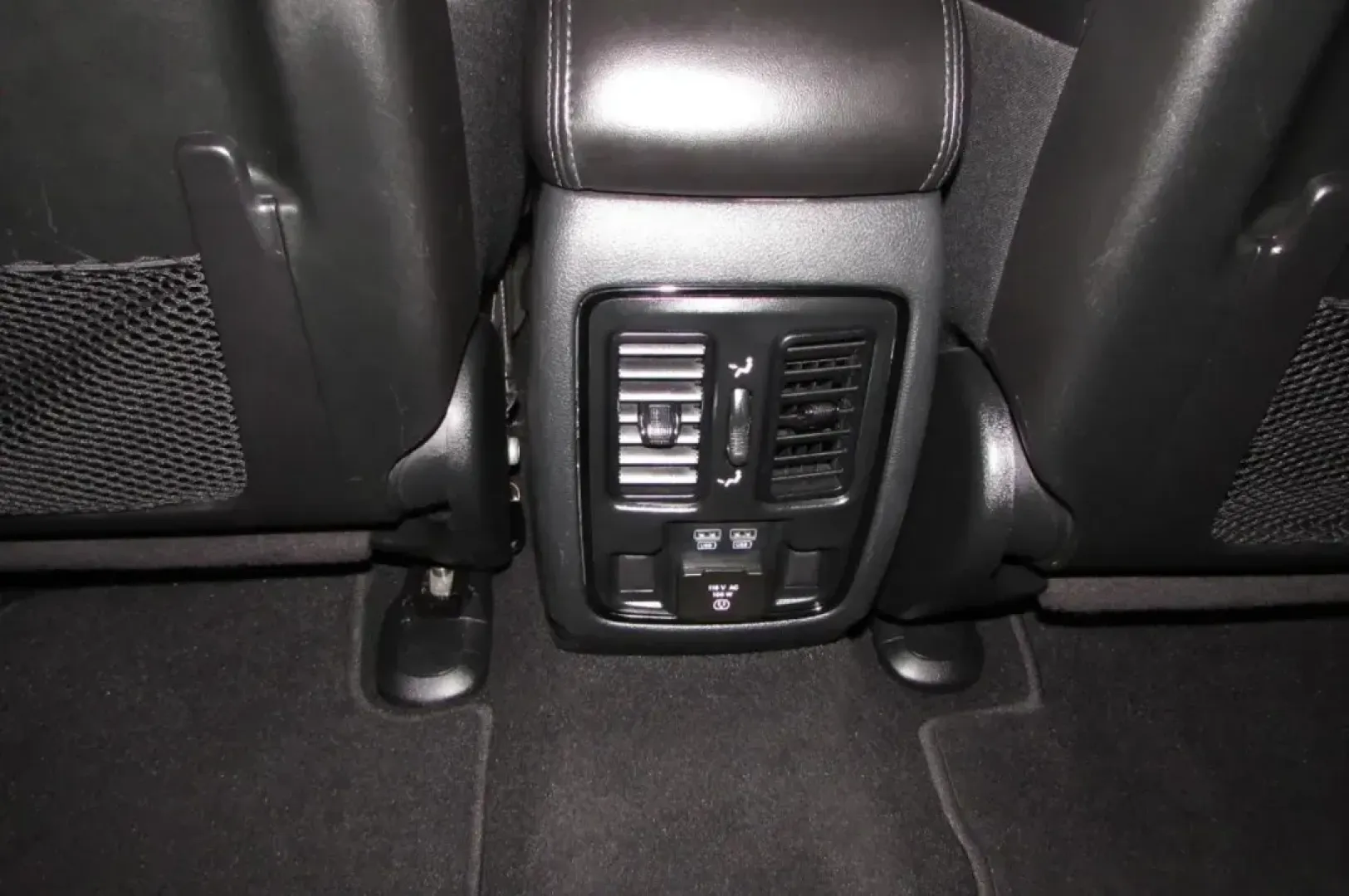2019 /Black Leather Jeep Grand Cherokee Limited X (1C4RJFBGXKC) with an Other engine, located at 12830 Highway 21, De Soto, MO, 63020, (636) 337-7777, 38.153099, -90.573624 - **Discover the Ultimate SUV for Family Adventures: 2019 Jeep Grand Cherokee Limited X**<br /> <br /> Are you searching for a versatile, reliable, and luxurious SUV that's perfect for family outings, daily commutes, or weekend adventures? Look no further than this stunning **2019 Jeep Grand Cherokee - Photo#25