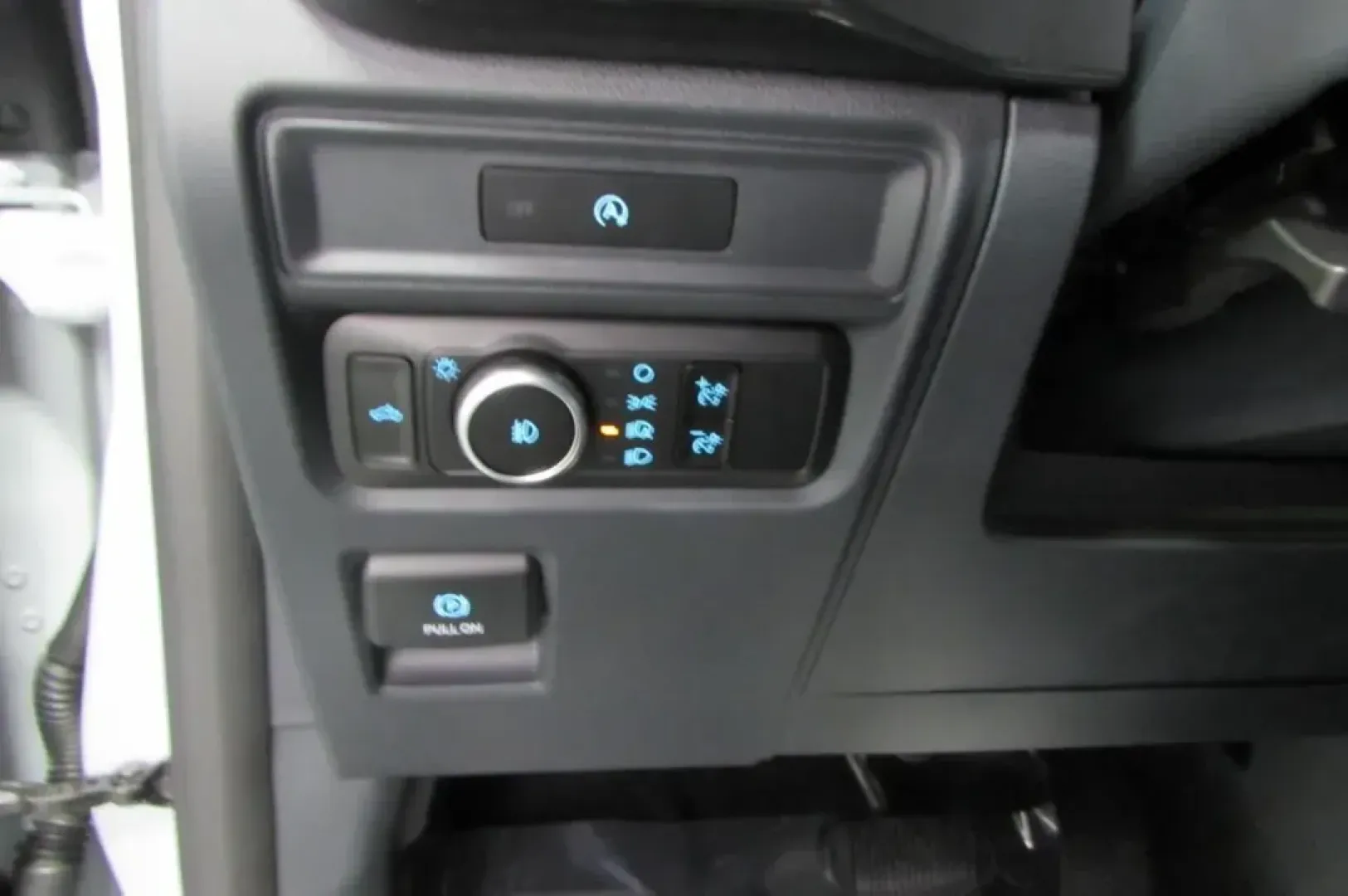 2025 /Black Cloth Ford F-150 STX (1FTEW2LP8SK) with an 2.7L V6 EcoBoost engine, Automatic transmission, located at 12836 Highway 21, De Soto, MO, 63020, (636) 337-7777, 38.151867, -90.575615 - Elevate your lifestyle with the versatile 2025 Ford F-150 STX, perfect for both work and play. Whether you're a weekend adventurer craving off-road experiences, a growing family needing ample space, or a commuter searching for a reliable vehicle, this robust truck stands ready to meet your demands. - Photo#16