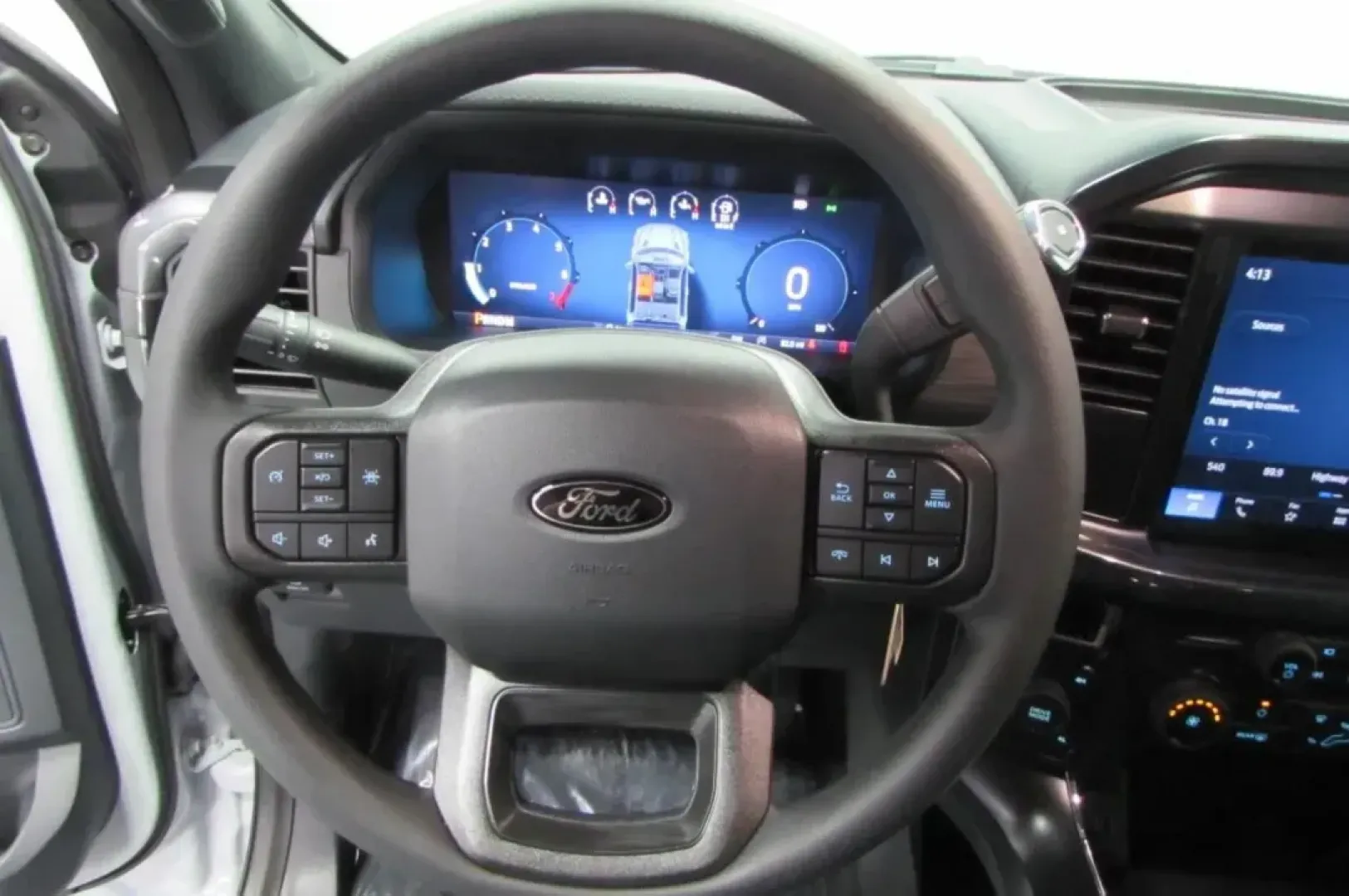 2025 /Black Cloth Ford F-150 STX (1FTEW2LP8SK) with an 2.7L V6 EcoBoost engine, Automatic transmission, located at 12836 Highway 21, De Soto, MO, 63020, (636) 337-7777, 38.151867, -90.575615 - Elevate your lifestyle with the versatile 2025 Ford F-150 STX, perfect for both work and play. Whether you're a weekend adventurer craving off-road experiences, a growing family needing ample space, or a commuter searching for a reliable vehicle, this robust truck stands ready to meet your demands. - Photo#17