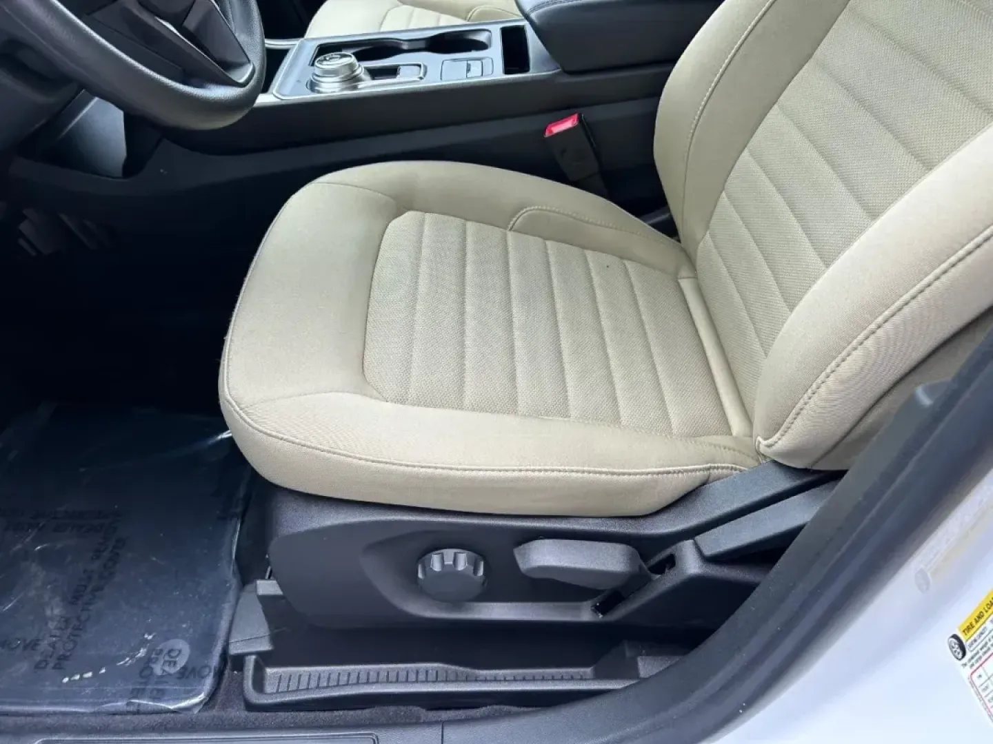 2024 /Dune Cloth Ford Edge SE (2FMPK4G94RB) with an Twin-Scroll 2.0L EcoBoost engine, Automatic transmission, located at 141 Commercial Dr, Fredericktown, MO, 63645, (573) 783-6432, 37.570087, -90.320648 - **Elevate Your Daily Drive: Discover the 2024 Ford Edge SE at Pettus Ford Fredericktown!**<br /> <br /> Are you in the market for an SUV that perfectly blends comfort, performance, and advanced technology? Look no further than the stunning 2024 Ford Edge SE, available now at Pettus Ford Fredericktow - Photo#18