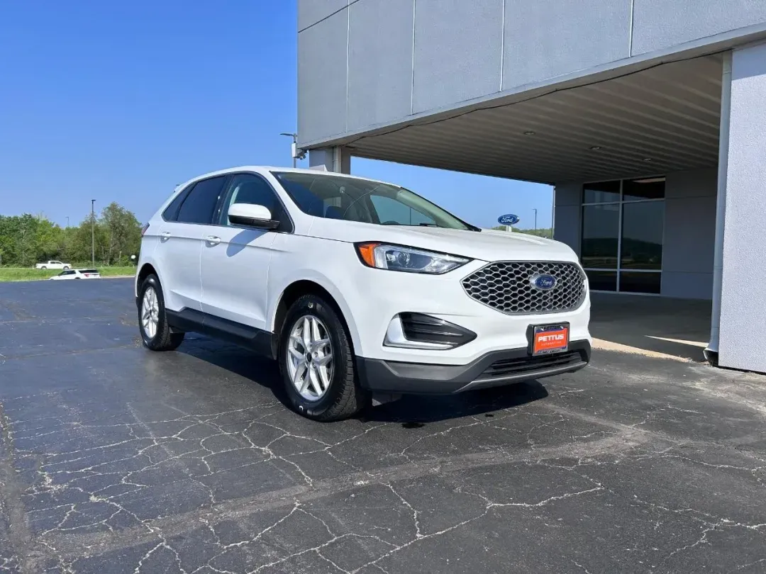 photo of 2023 Ford Edge ST Line
