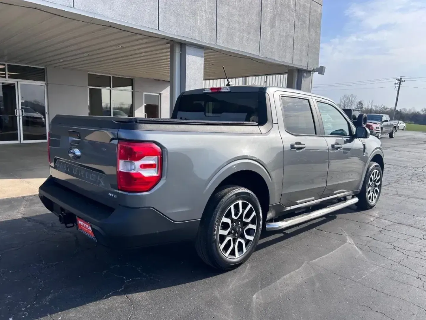 2022 /Desert Brown Leather Ford Maverick Lariat (3FTTW8F9XNR) with an 2.0L EcoBoost engine, Automatic transmission, located at 141 Commercial Dr, Fredericktown, MO, 63645, (573) 783-6432, 37.570087, -90.320648 - **Unleash Your Adventurous Spirit with the 2022 Ford Maverick Lariat at Pettus Ford Fredericktown!**<br /> <br /> Are you ready to elevate your lifestyle with a reliable vehicle that seamlessly blends everyday practicality with weekend adventure? The 2022 Ford Maverick Lariat is the perfect truck fo - Photo#1
