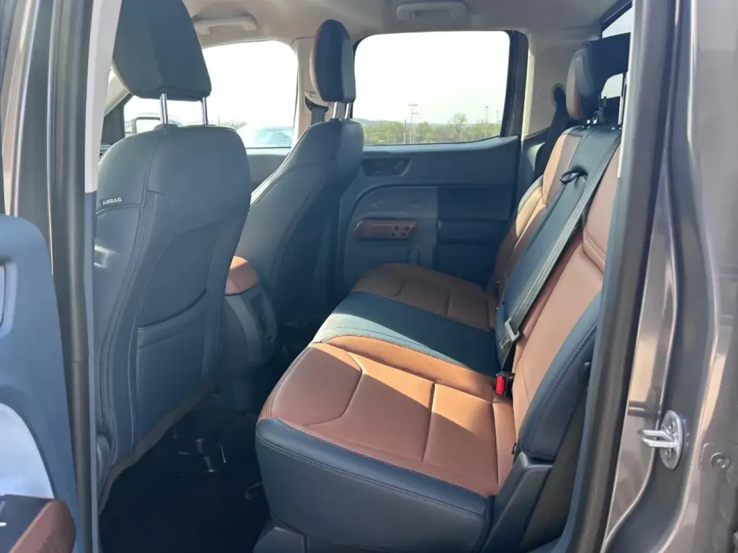 2022 /Desert Brown Leather Ford Maverick Lariat (3FTTW8F9XNR) with an 2.0L EcoBoost engine, Automatic transmission, located at 141 Commercial Dr, Fredericktown, MO, 63645, (573) 783-6432, 37.570087, -90.320648 - **Unleash Your Adventurous Spirit with the 2022 Ford Maverick Lariat at Pettus Ford Fredericktown!**<br /> <br /> Are you ready to elevate your lifestyle with a reliable vehicle that seamlessly blends everyday practicality with weekend adventure? The 2022 Ford Maverick Lariat is the perfect truck fo - Photo#7
