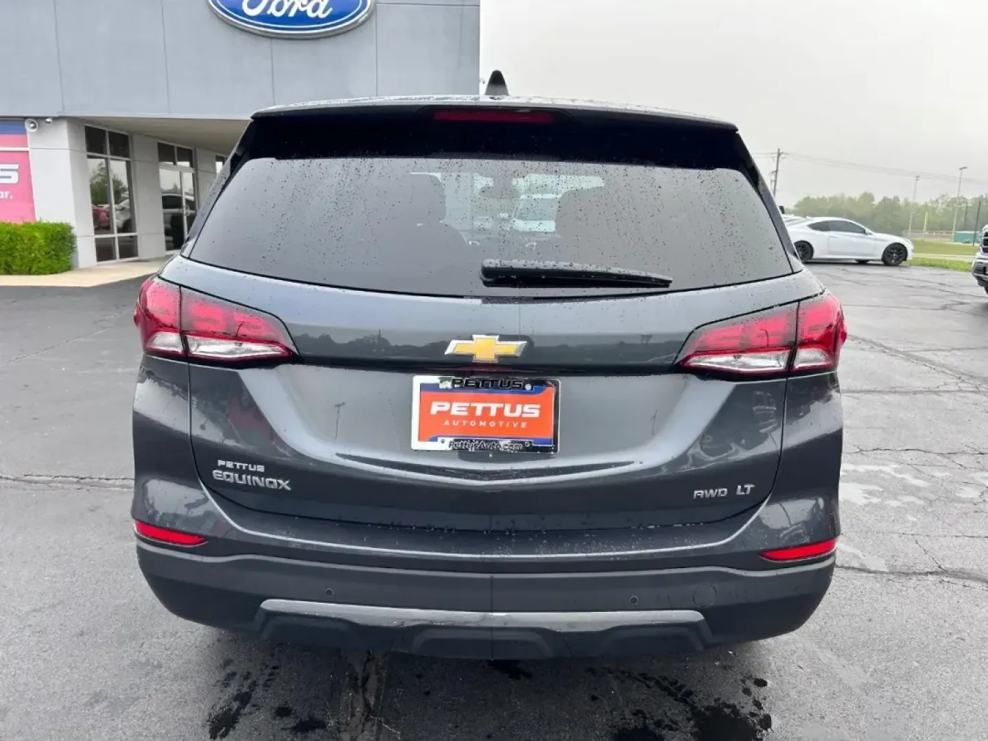 2023 /Jet Black Cloth Chevrolet Equinox LT (3GNAXUEG8PS) with an 1.5L Turbo DOHC 4-cylinder / SIDI / VVT engine, Automatic transmission, located at 141 Commercial Dr, Fredericktown, MO, 63645, (573) 783-6432, 37.570087, -90.320648 - **Discover the 2023 Chevrolet Equinox LT: Your Ultimate SUV for Family Adventures in Fredericktown!**<br /> <br /> Are you ready to elevate your family outings or weekend excursions? The 2023 Chevrolet Equinox LT is designed for those who crave versatility and comfort without compromising on style. - Photo#3