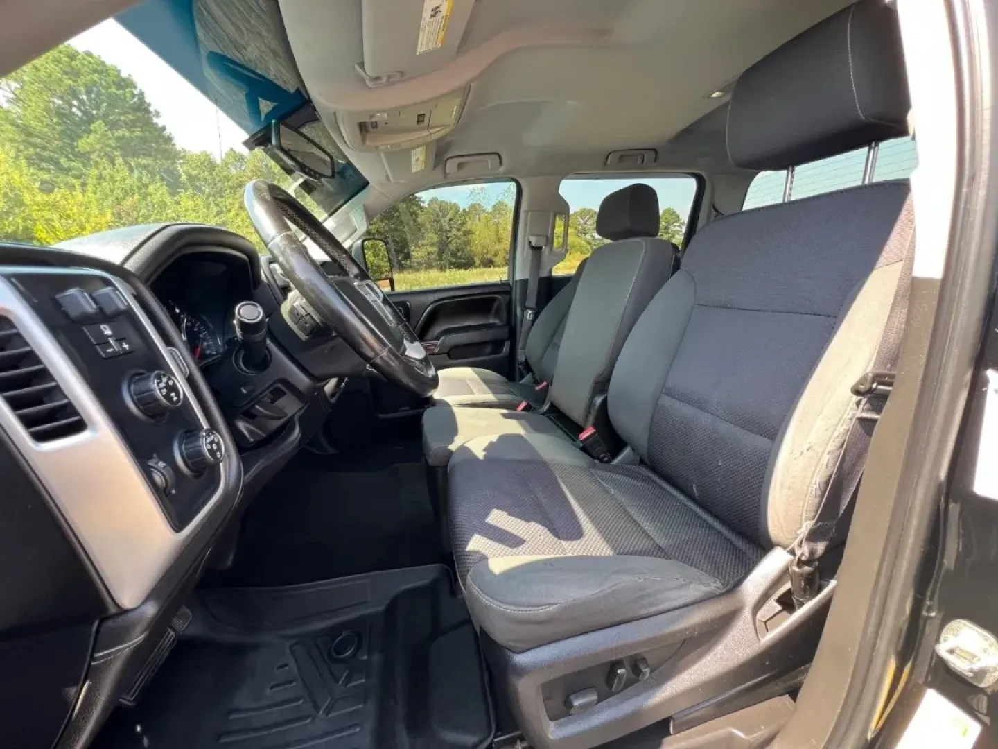 2014 /Jet Black/Dark Ash Cloth GMC Sierra 1500 4WD Crew Cab SLE (3GTU2UEC2EG) with an 5.3L engine, Automatic transmission, located at 970 Woodlawn Dr., Farmington, MO, 63640, (573) 431-7800, 37.825642, -90.468674 - **Unleash Your Adventurous Spirit with the 2014 GMC Sierra 1500 at Pettus CDJR Farmington!**<br /> <br /> Are you ready to elevate your weekend getaways and daily commutes? The 2014 GMC Sierra 1500 is not just a truck; it's a versatile companion designed to facilitate a lifestyle filled with adventu - Photo#8