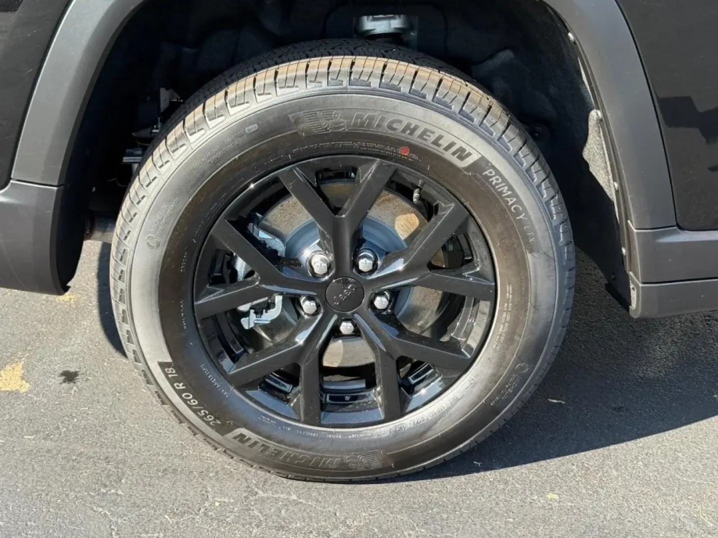 2025 /Global Black Suede Jeep Grand Cherokee Altitude X (1C4RJKAG6S8) with an 3.6L V6 24V VVT UPG I engine, Automatic transmission, located at 970 Woodlawn Dr., Farmington, MO, 63640, (573) 431-7800, 37.825642, -90.468674 - Are you ready to elevate your adventures and embrace the open road? The 2025 Jeep Grand Cherokee L Altitude X is the perfect SUV for those who crave both luxury and capability. Whether you're navigating the bustling streets of Farmington or heading out on a weekend getaway to the stunning Ozark Moun - Photo#3