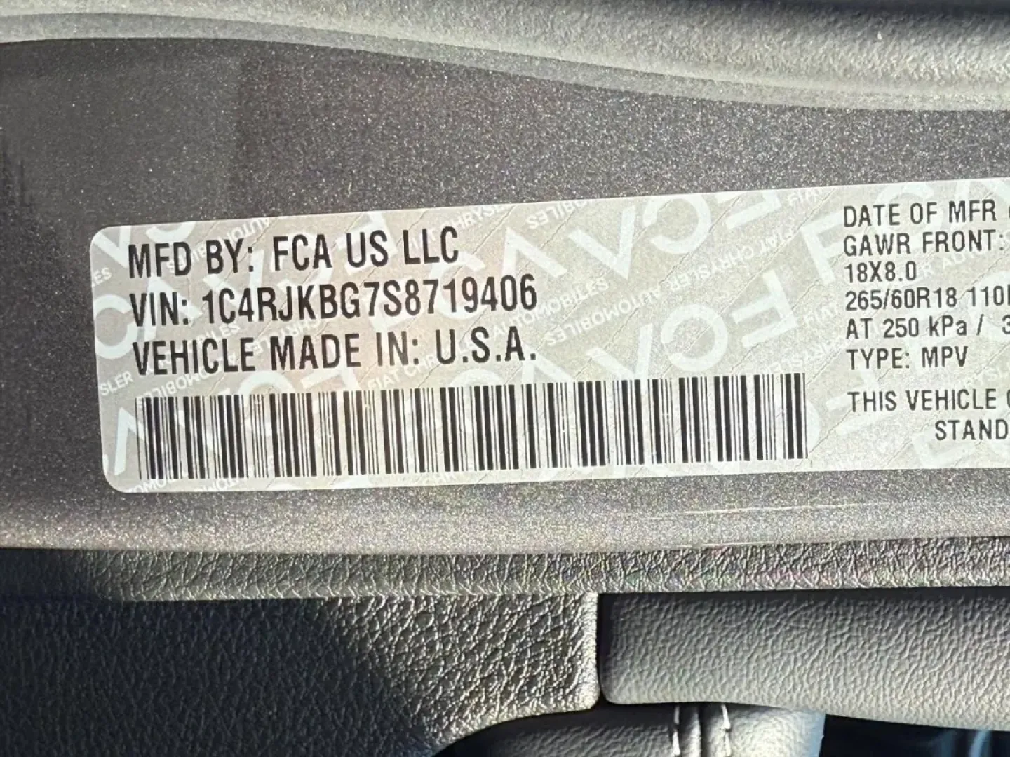2025 /Global Black Leather Jeep Grand Cherokee Limited (1C4RJKBG7S8) with an 3.6L V6 24V VVT UPG I engine, Automatic transmission, located at 970 Woodlawn Dr., Farmington, MO, 63640, (573) 431-7800, 37.825642, -90.468674 - Are you ready to elevate your family adventures or long commutes? Look no further! The 2025 Jeep Grand Cherokee L Limited is here to fulfill all your driving needs, blending power, luxury, and practicality. At Pettus CDJR Farmington, located at 970 Woodlawn Drive, Farmington, MO 63640, we're proud t - Photo#21