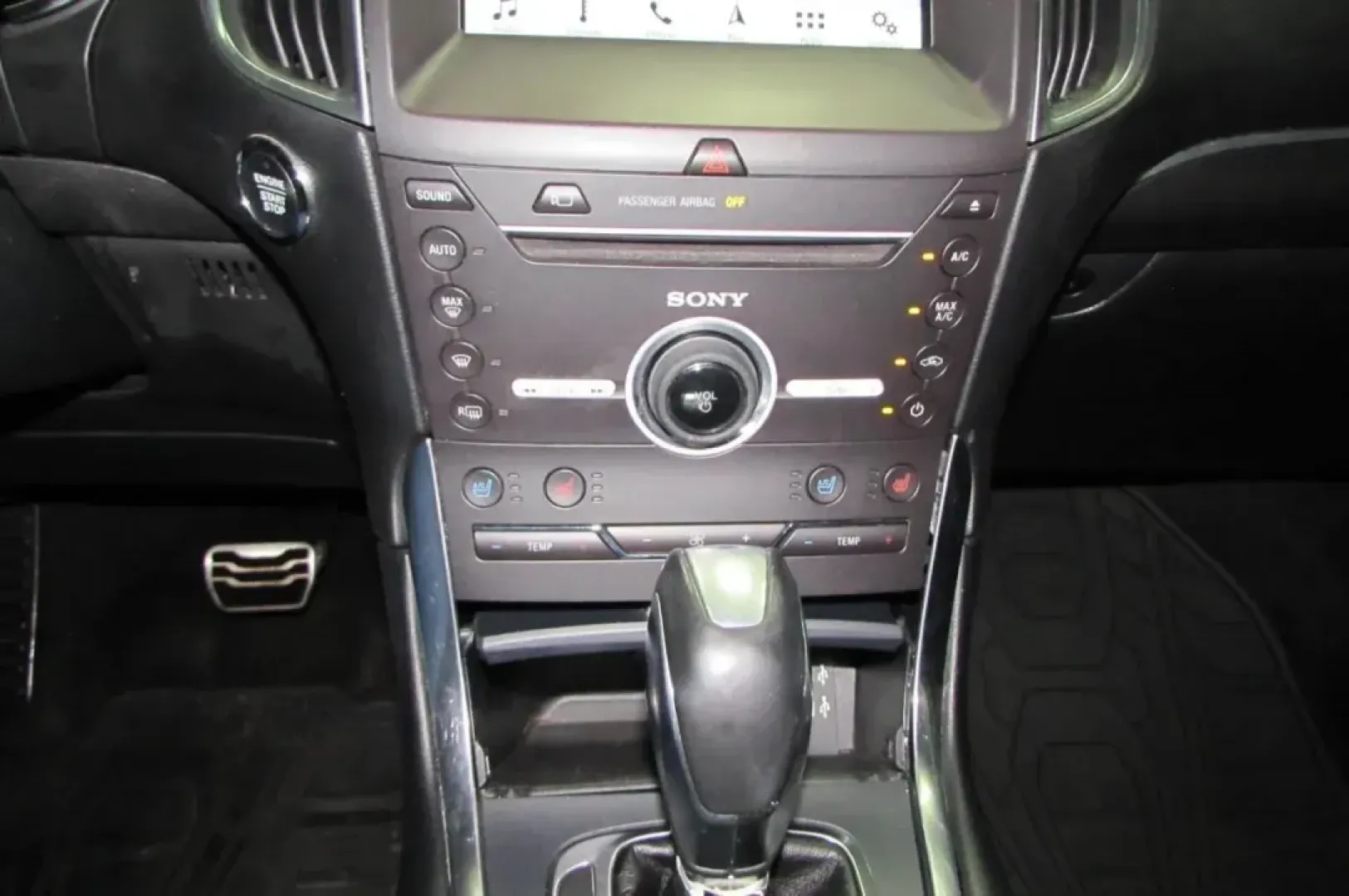 2016 /Ebony Cloth Ford Edge Sport (2FMPK4AP7GB) with an Other engine, Automatic transmission, located at 12830 Highway 21, De Soto, MO, 63020, (636) 337-7777, 38.153099, -90.573624 - **Explore Adventure and Comfort with the 2016 Ford Edge Sport at Pettus CDJR DeSoto!**<br /> <br /> Are you ready to elevate your daily commute or family road trips? This 2016 Ford Edge Sport, now available at Pettus CDJR DeSoto, is designed with your active lifestyle in mind. With its spacious inte - Photo#22