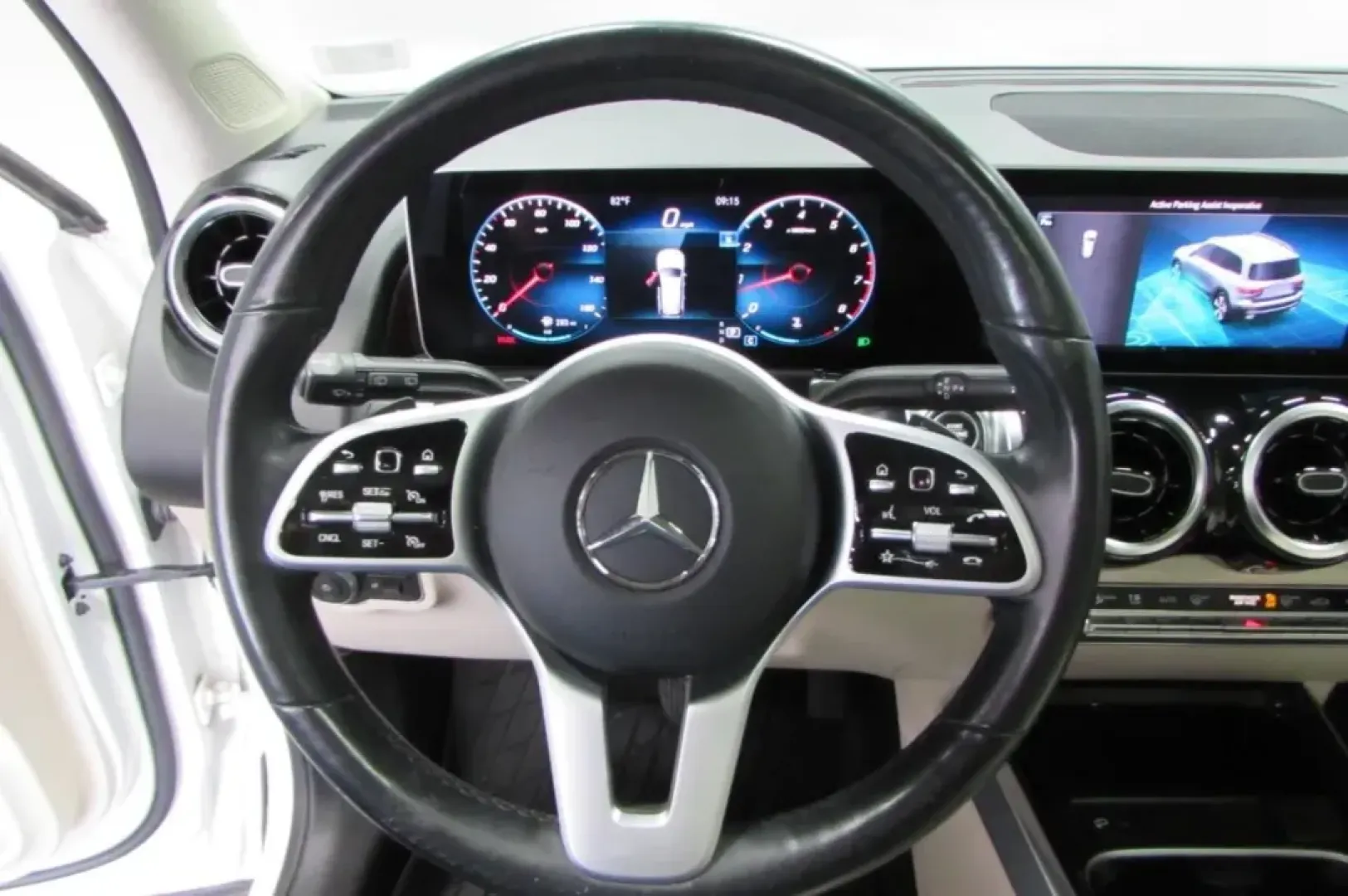 2020 /Macchiato Beige Leather Mercedes-Benz GLB GLB 250 4MATIC (W1N4M4HB1LW) with an Other engine, Automatic transmission, located at 12830 Highway 21, De Soto, MO, 63020, (636) 337-7777, 38.153099, -90.573624 - Elevate your lifestyle with the perfect blend of luxury and practicality! Introducing the 2020 Mercedes-Benz GLB 250 4MATIC a premium SUV that caters to your busy life while offering space, comfort, and cutting-edge technology. Whether you're navigating the urban streets of De Soto, MO, or embarkin - Photo#15