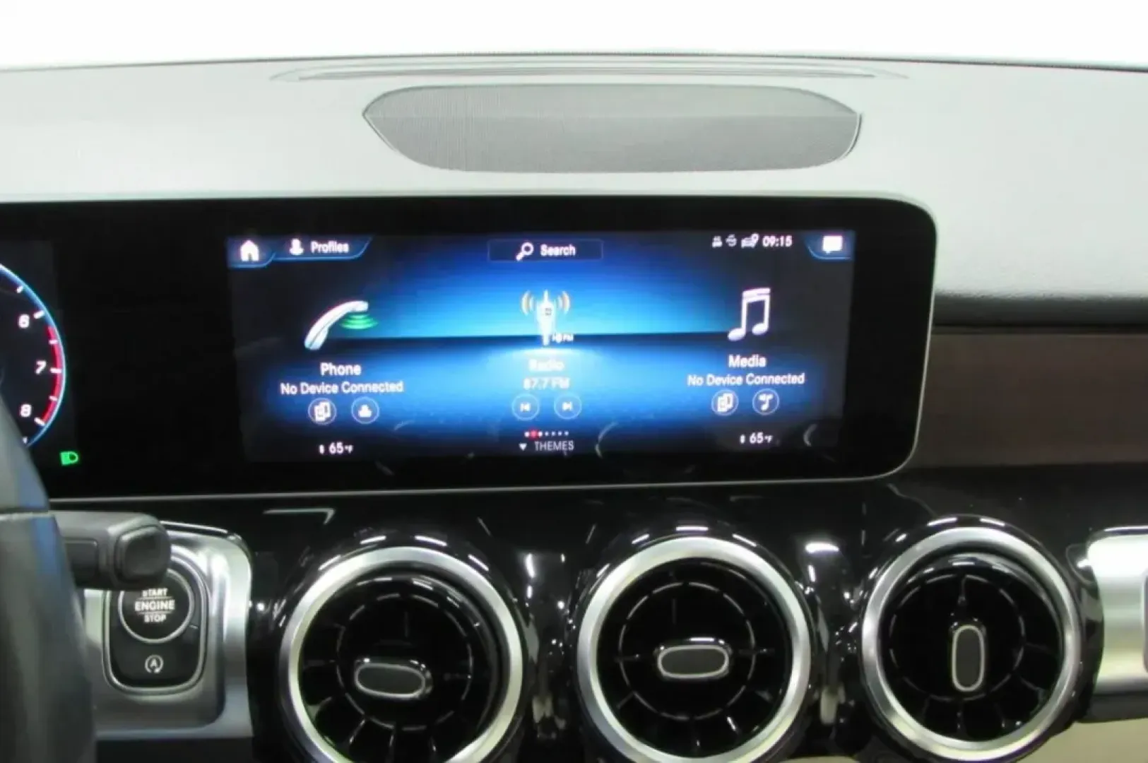 2020 /Macchiato Beige Leather Mercedes-Benz GLB GLB 250 4MATIC (W1N4M4HB1LW) with an Other engine, Automatic transmission, located at 12830 Highway 21, De Soto, MO, 63020, (636) 337-7777, 38.153099, -90.573624 - Elevate your lifestyle with the perfect blend of luxury and practicality! Introducing the 2020 Mercedes-Benz GLB 250 4MATIC a premium SUV that caters to your busy life while offering space, comfort, and cutting-edge technology. Whether you're navigating the urban streets of De Soto, MO, or embarkin - Photo#19