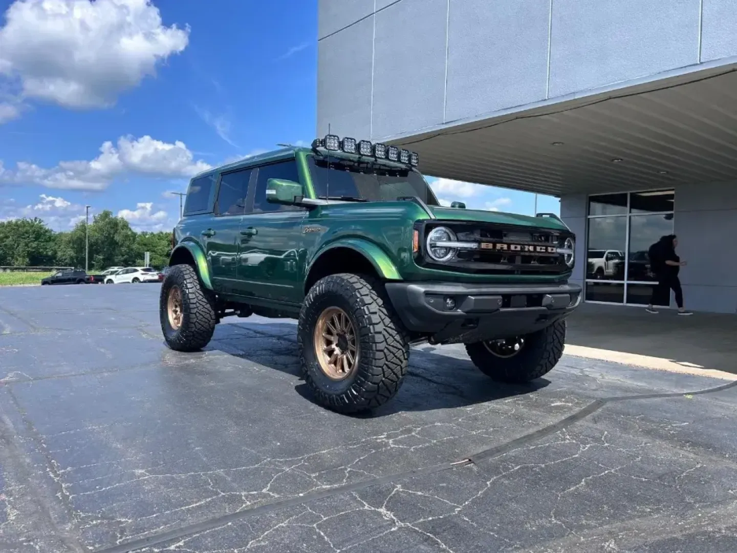 2025 Ford Bronco Outer Banks 314A (1FMEE8BPXSL) with an 2.7L V6 Turbocharged engine, Automatic transmission, located at 141 Commercial Dr, Fredericktown, MO, 63645, (573) 783-6432, 37.570087, -90.320648 - **Adventure Awaits with the 2025 Ford Bronco Outer Banks - Your Ultimate SUV for All Occasions!**<br /> <br /> If you're looking for a vehicle that embodies the spirit of adventure while still offering the practicality needed for everyday life, then the 2025 Ford Bronco Outer Banks is your perfect m - Photo#0