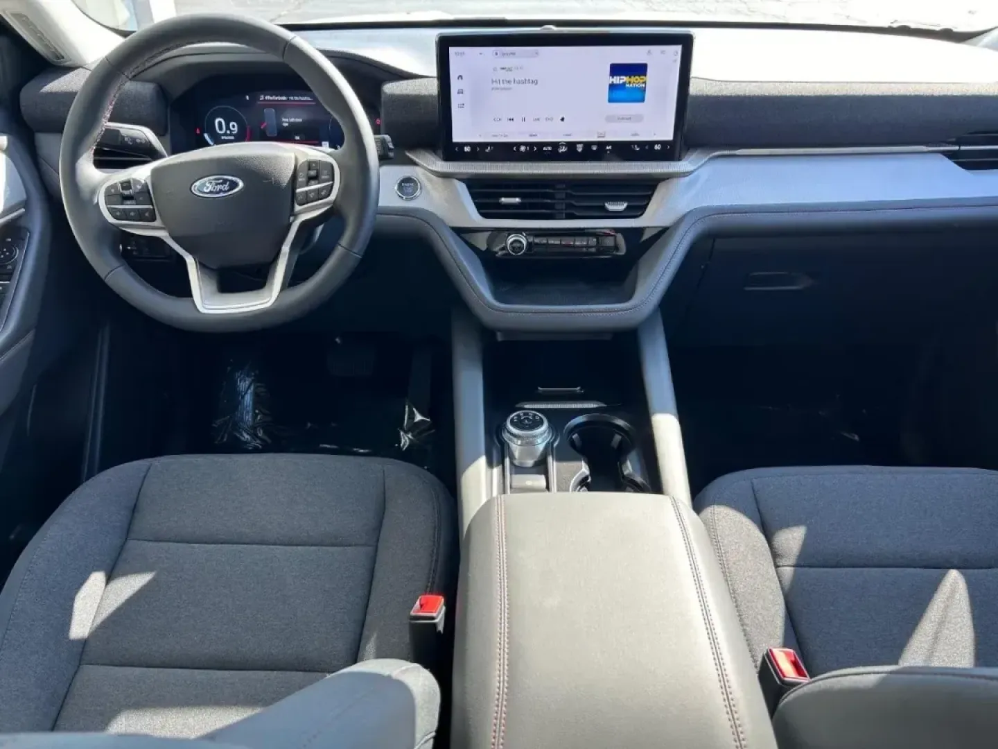 2025 /Dark Gray/Onyx Cloth Ford Explorer Active (1FMUK7DH8SG) with an 2.3L EcoBoost I-4 engine, Automatic transmission, located at 141 Commercial Dr, Fredericktown, MO, 63645, (573) 783-6432, 37.570087, -90.320648 - Discover the perfect blend of adventure and everyday practicality with the 2025 Ford Explorer Active, now available at Pettus Ford Fredericktown. Located at 141 Commercial Drive, Fredericktown, MO 63645, our dealership specializes in providing quality used vehicles, and this SUV is no exception. Whe - Photo#11