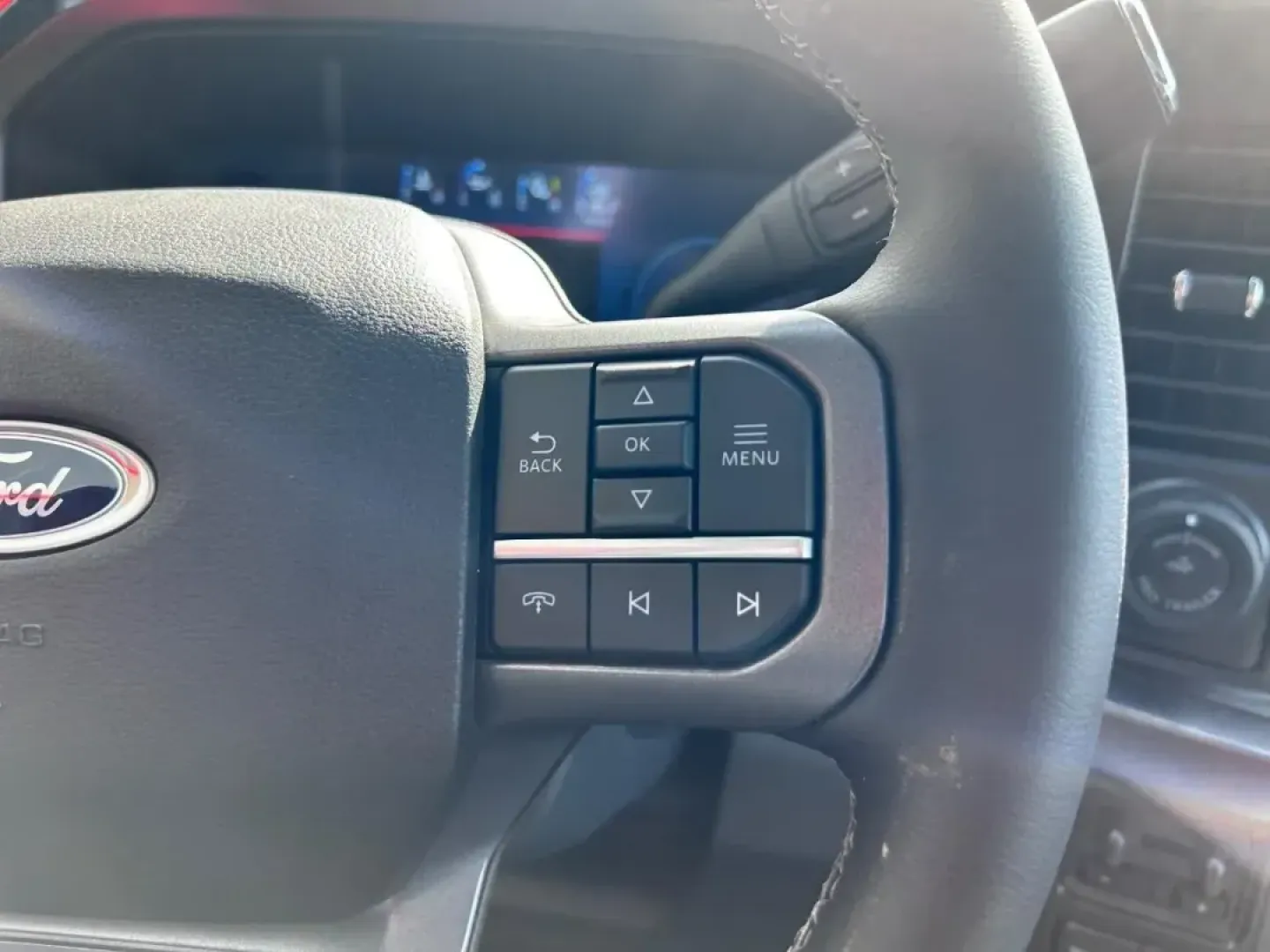 2025 /Black Onyx Leather Ford F-250SD Lariat 608A (1FT8W2BT4SE) with an 6.7L Turbocharged engine, located at 141 Commercial Dr, Fredericktown, MO, 63645, (573) 783-6432, 37.570087, -90.320648 - **Conquer Every Terrain with the 2025 Ford F-250SD Lariat Your Ultimate Workhorse!**<br /> <br /> Are you looking for a vehicle that can seamlessly transition between work and play? The 2025 Ford F-250SD Lariat is not just a truck; it's a lifestyle choice for those who need a dependable companion f - Photo#10