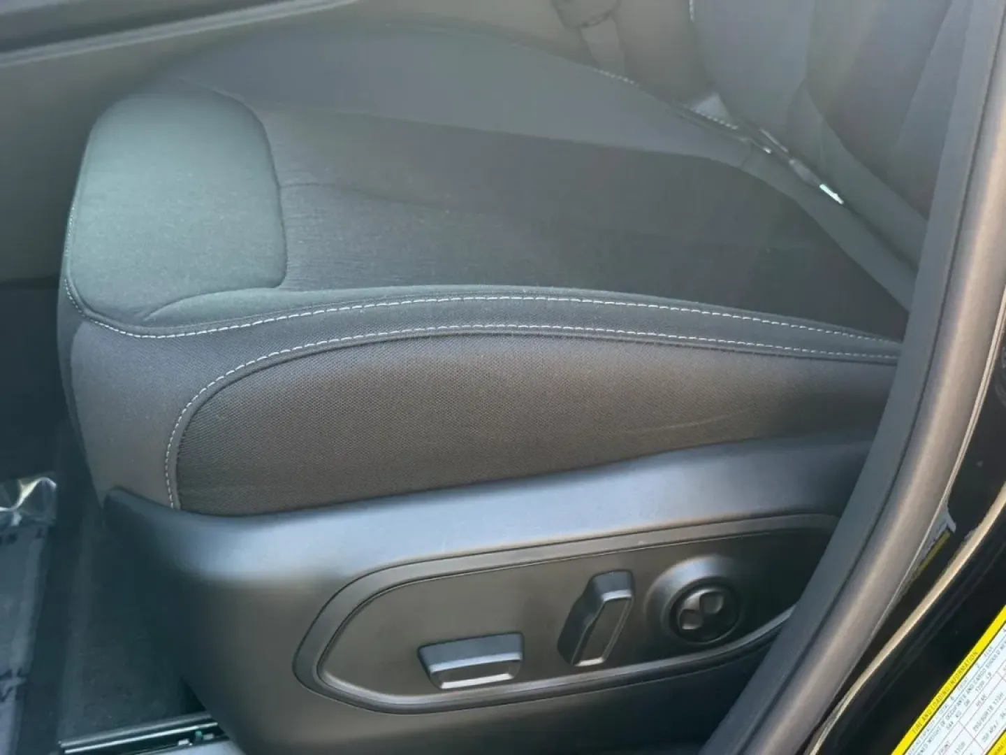 2025 /Global Black Cloth Jeep Grand Cherokee Laredo (1C4RJKAG1S8) with an 3.6L V6 24V VVT UPG I engine, Automatic transmission, located at 970 Woodlawn Dr., Farmington, MO, 63640, (573) 431-7800, 37.825642, -90.468674 - **Explore Life's Adventures with the 2025 Jeep Grand Cherokee L Available Now at Pettus CDJR Farmington!**<br /> <br /> If you're looking for a vehicle that can keep up with your busy lifestyle, the 2025 Jeep Grand Cherokee L is your ticket to adventure. Whether you're navigating the bustling stree - Photo#19