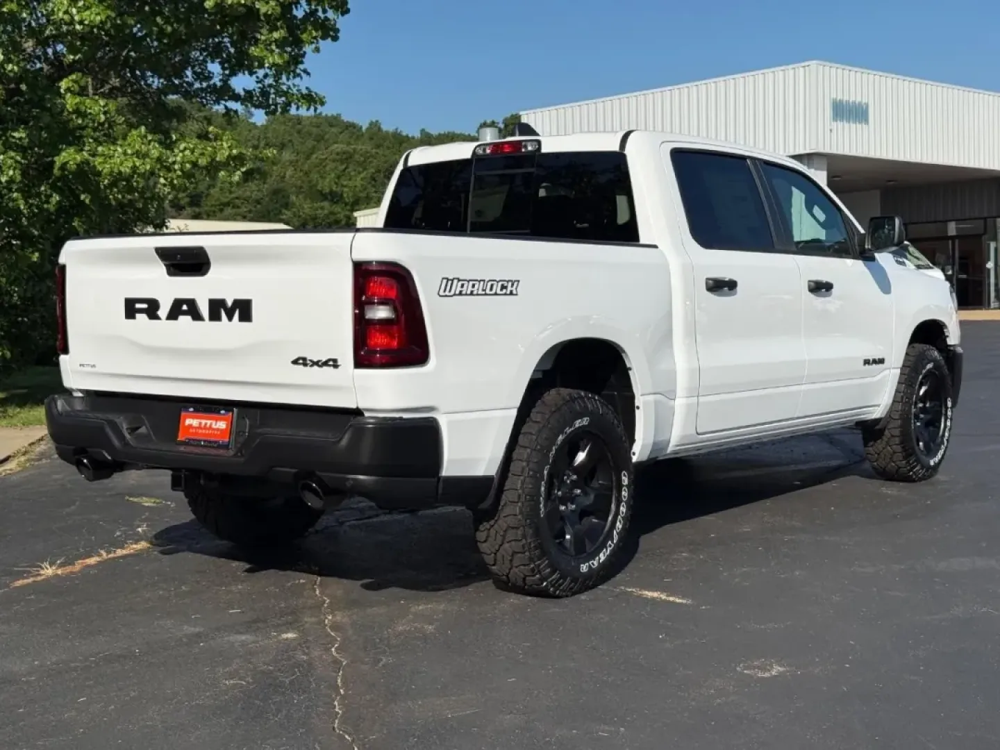 2025 /Black Cloth Ram 1500 Warlock Crew Cab (1C6SRFGP5SN) with an 3.0L I6 Hurricane SO Twin Turbo ESS engine, Automatic transmission, located at 970 Woodlawn Dr., Farmington, MO, 63640, (573) 431-7800, 37.825642, -90.468674 - Experience the thrill of adventure and functionality with the 2025 Ram 1500 Tradesman, now available at Pettus CDJR Farmington in Farmington, MO. Whether you're a weekend warrior looking for that perfect truck to carry your gear or a busy professional seeking a reliable vehicle for daily commutes, t - Photo#2
