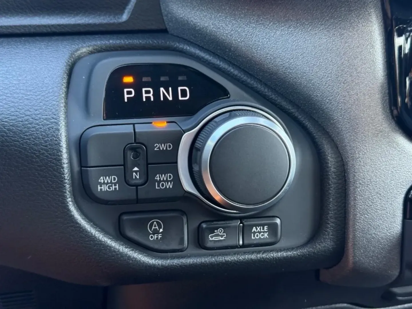 2025 /Black Cloth Ram 1500 Warlock Crew Cab (1C6SRFGP5SN) with an 3.0L I6 Hurricane SO Twin Turbo ESS engine, Automatic transmission, located at 970 Woodlawn Dr., Farmington, MO, 63640, (573) 431-7800, 37.825642, -90.468674 - Experience the thrill of adventure and functionality with the 2025 Ram 1500 Tradesman, now available at Pettus CDJR Farmington in Farmington, MO. Whether you're a weekend warrior looking for that perfect truck to carry your gear or a busy professional seeking a reliable vehicle for daily commutes, t - Photo#11