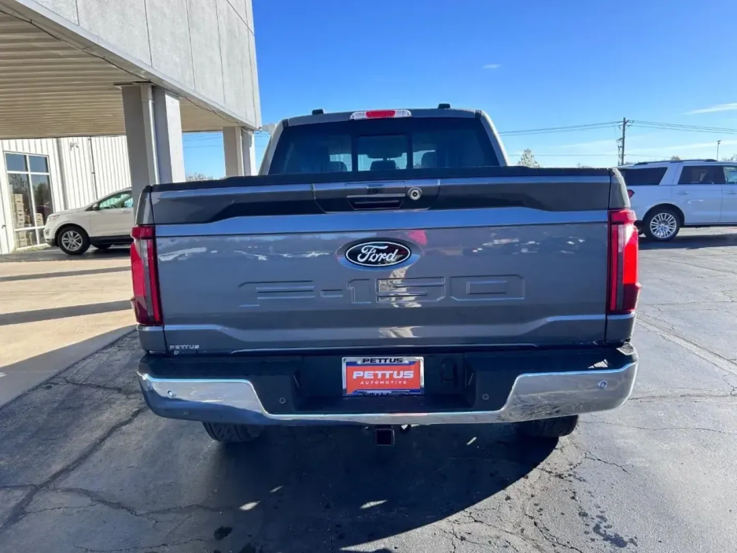 2024 /Black w/Medium Dark Slate Clot Ford F-150 XLT (1FTFW3L52RK) with an 5.0L engine, located at 141 Commercial Dr, Fredericktown, MO, 63645, (573) 783-6432, 37.570087, -90.320648 - ### Discover Your Next Adventure with the 2024 Ford F-150 XLT<br /> <br /> Are you ready to elevate your lifestyle with a powerful truck that can handle everything from daily commutes to weekend getaways? Look no further than our stunning **2024 Ford F-150 XLT** at **Pettus Ford Fredericktown**. Thi - Photo#2