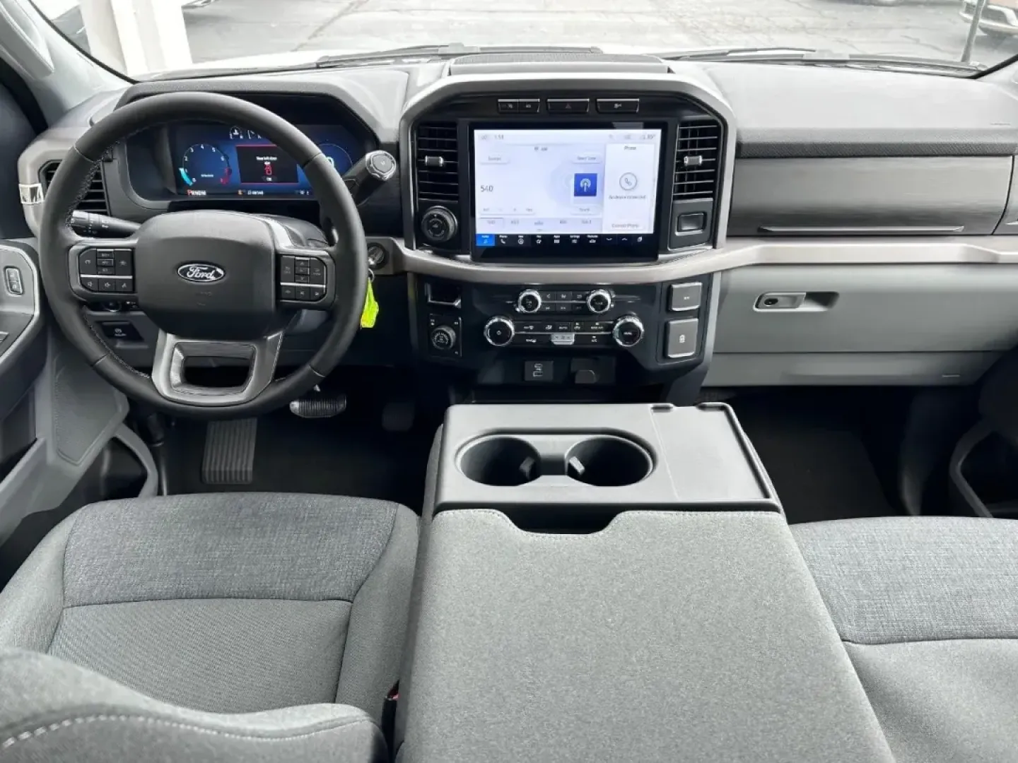 2024 /Black w/Medium Dark Slate Clot Ford F-150 XLT (1FTFW3L56RK) with an 5.0L engine, located at 141 Commercial Dr, Fredericktown, MO, 63645, (573) 783-6432, 37.570087, -90.320648 - **Adventure Awaits with the 2024 Ford F-150 XLT Perfect for Every Journey!**<br /> <br /> Are you ready to elevate your outdoor escapades or tackle your daily commute with ease? Look no further than the 2024 Ford F-150 XLT available at Pettus Ford Fredericktown! Nestled in vibrant Fredericktown, MO - Photo#8
