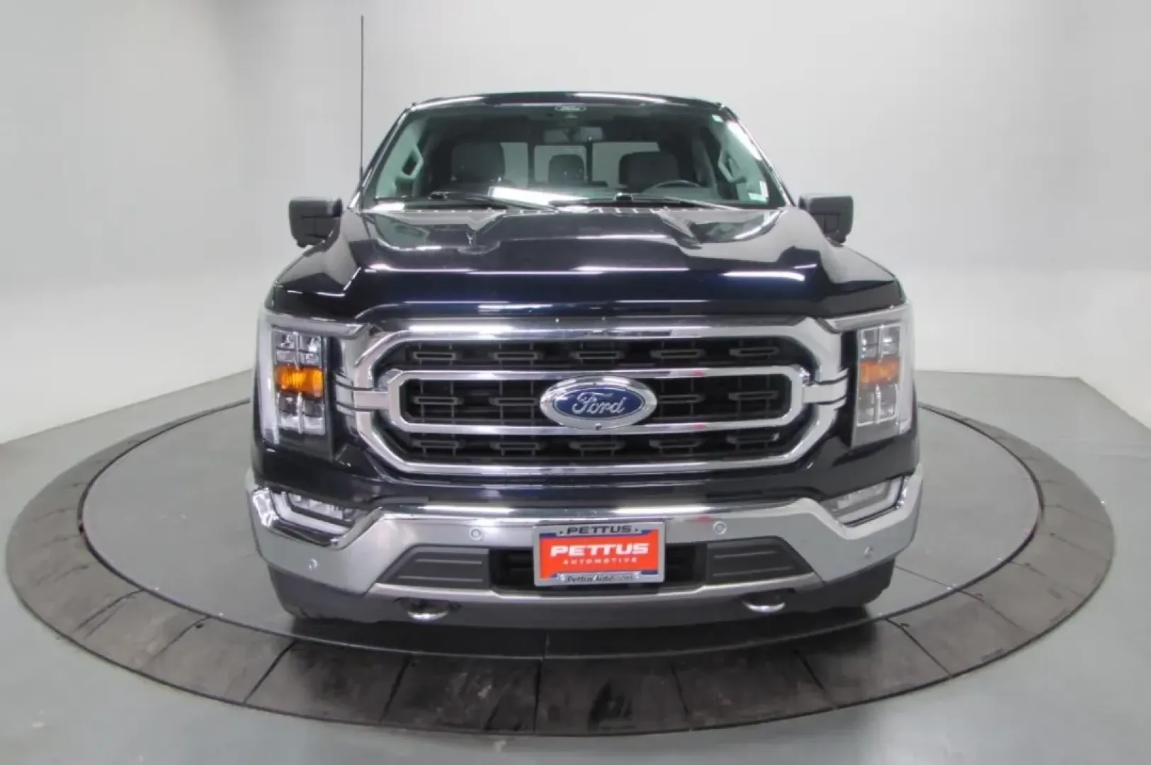 2021 /Black/Medium Dark Slate Ford F-150 XLT (1FTFW1ED8MF) with an Other engine, located at 12836 Highway 21, De Soto, MO, 63020, (636) 337-7777, 38.151867, -90.575615 - **Unleash Your Adventures with the 2021 Ford F-150 XLT at Pettus Ford De Soto!**<br /> <br /> Are you ready to take your weekend adventures and daily commuting to the next level? Look no further than the 2021 Ford F-150 XLT, available now at Pettus Ford De Soto in De Soto, MO! This reliable and rugg - Photo#1