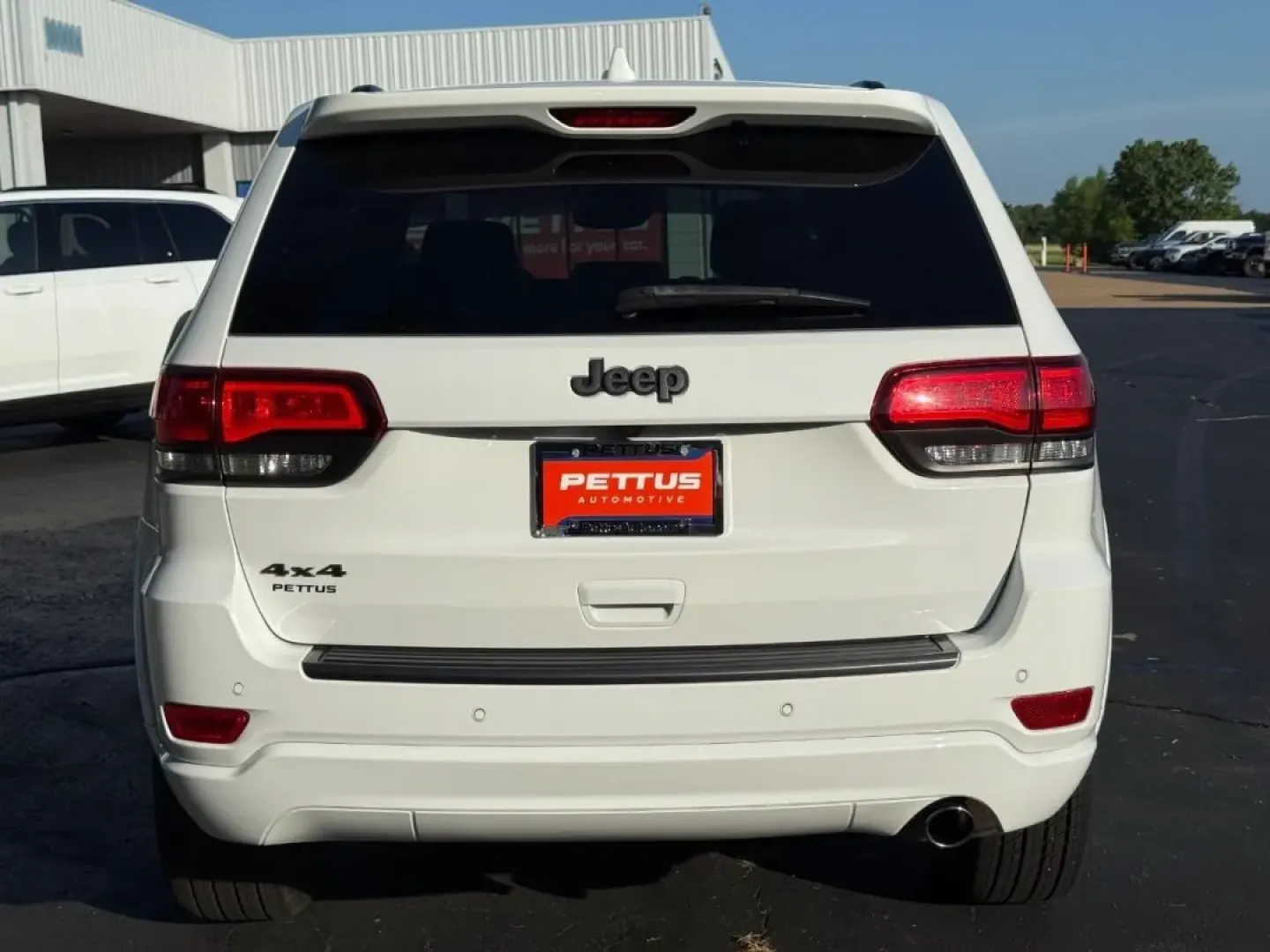 2021 /Black Leather Jeep Grand Cherokee 80th Anniversary Edition (1C4RJFBG6MC) with an 3.6L V6 24V VVT UPG I engine, Automatic transmission, located at 970 Woodlawn Dr., Farmington, MO, 63640, (573) 431-7800, 37.825642, -90.468674 - Unleash your sense of adventure with the perfect blend of style, comfort, and capability-meet the 2021 Jeep Grand Cherokee 80th Anniversary Edition, available now at Pettus CDJR Farmington. Located in the heart of Farmington, MO, at 970 Woodlawn Drive, we are proud to be your trusted OEM dealership - Photo#3